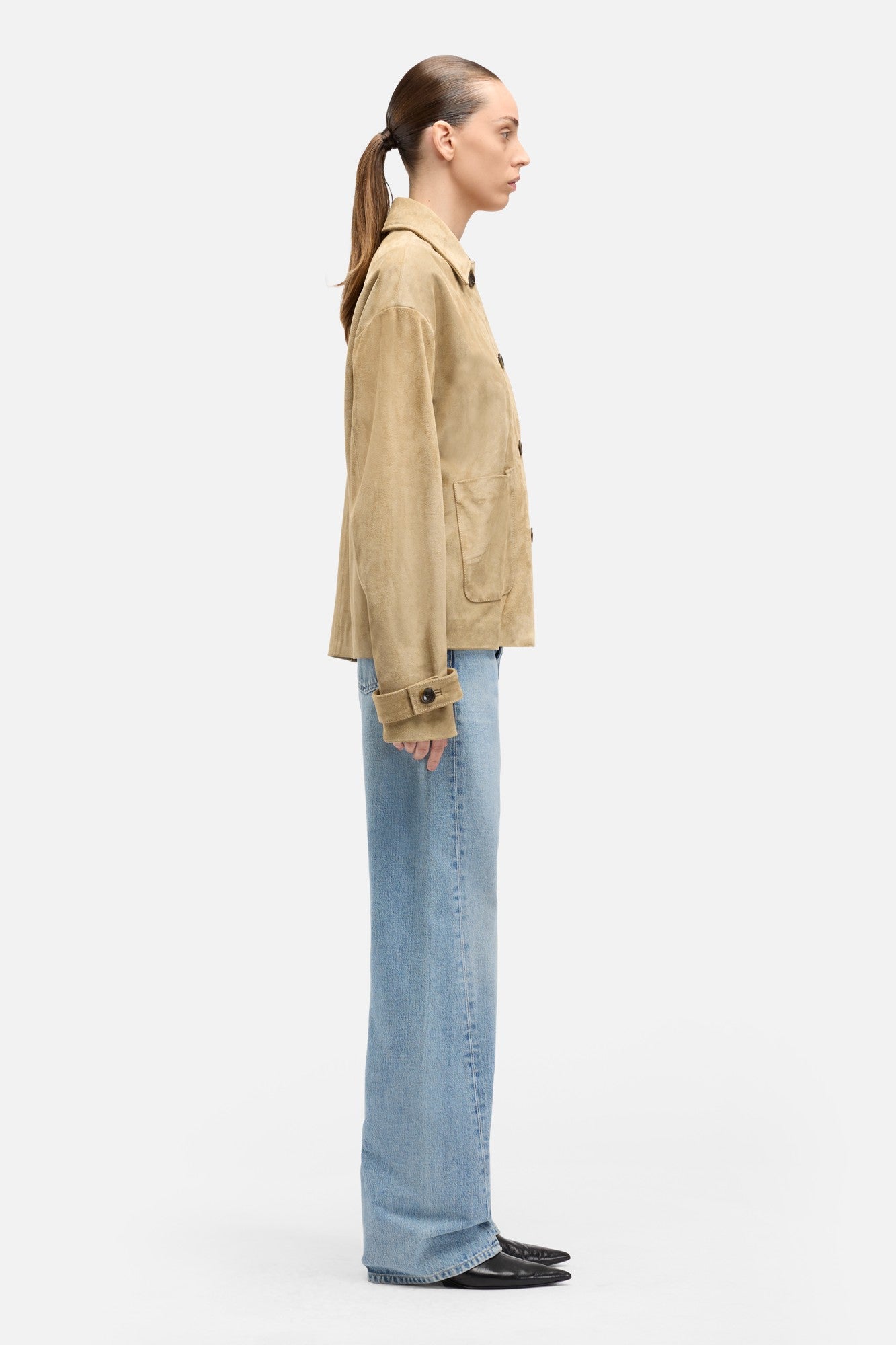 7-for-all-mankind-suede-cropped-chore-jacket-safari image 6