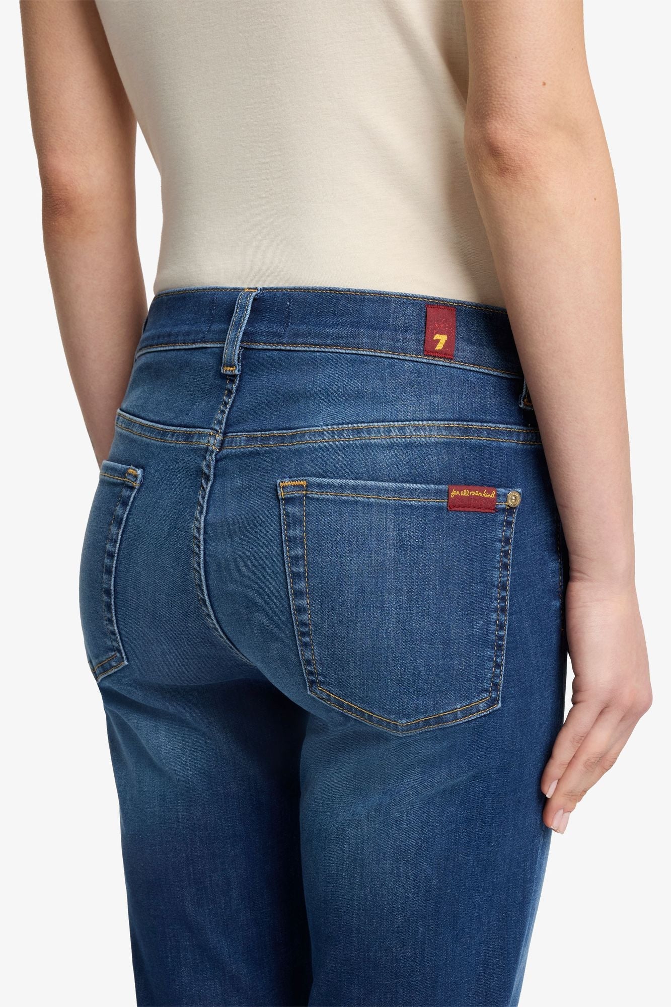 7-for-all-mankind-roxanne-mid-rise-skinny-jeans-in-b-air-duchess image 4