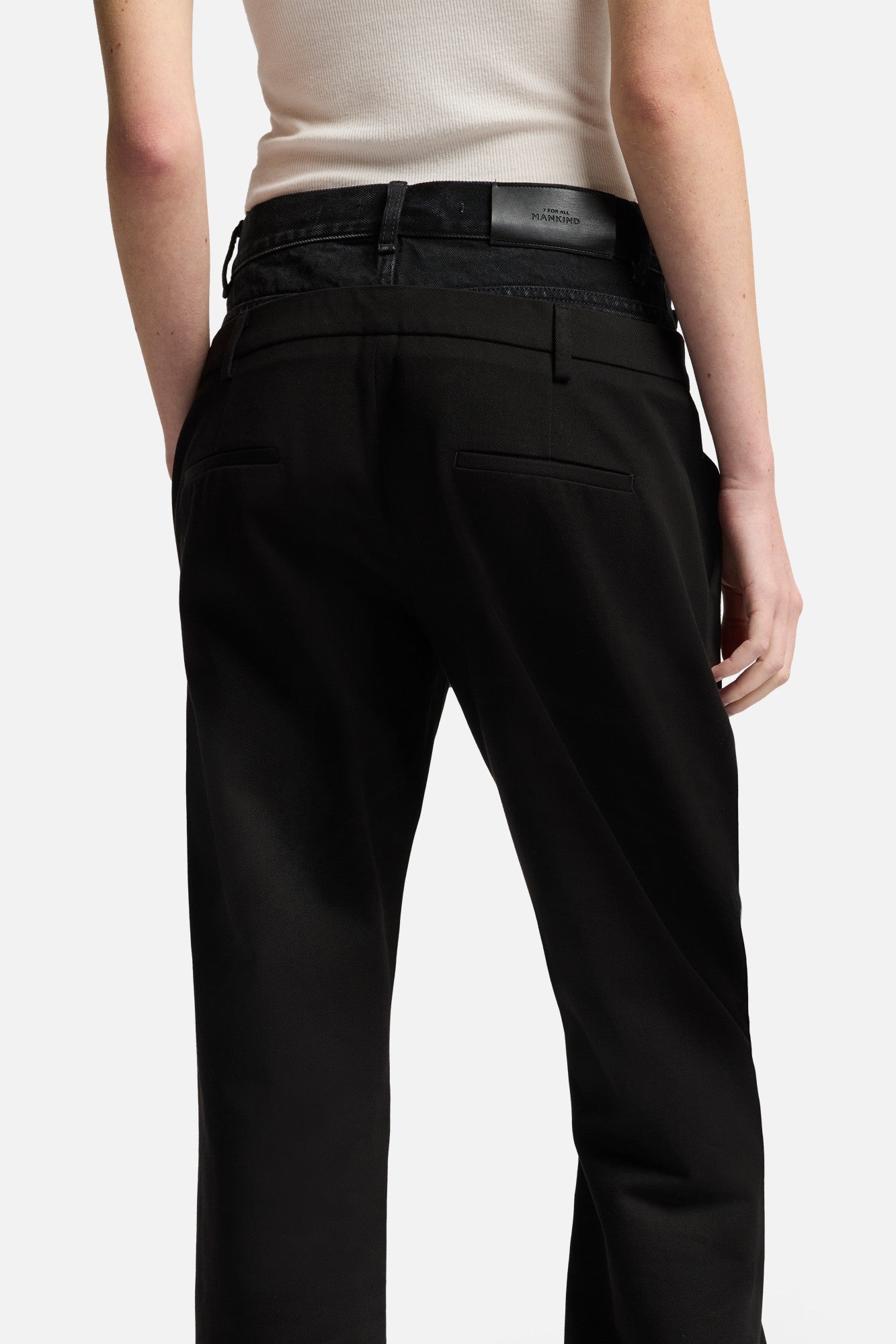 7-for-all-mankind-double-waist-trouser-in-black-hose image 7