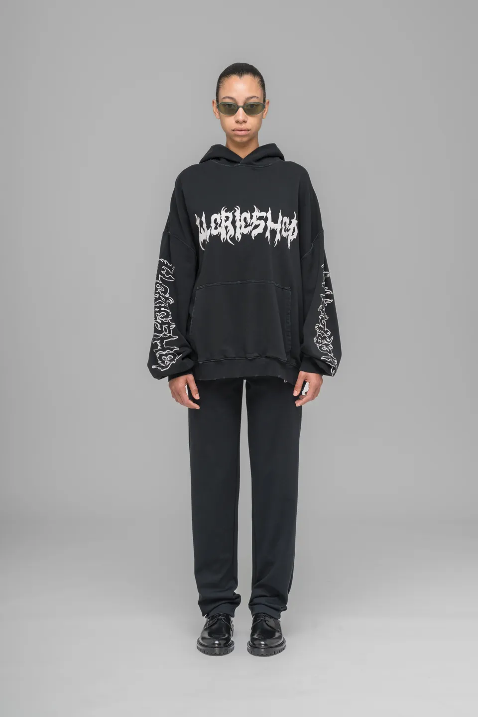 032c-faithless-oversized-hoodie-washed-black image 1