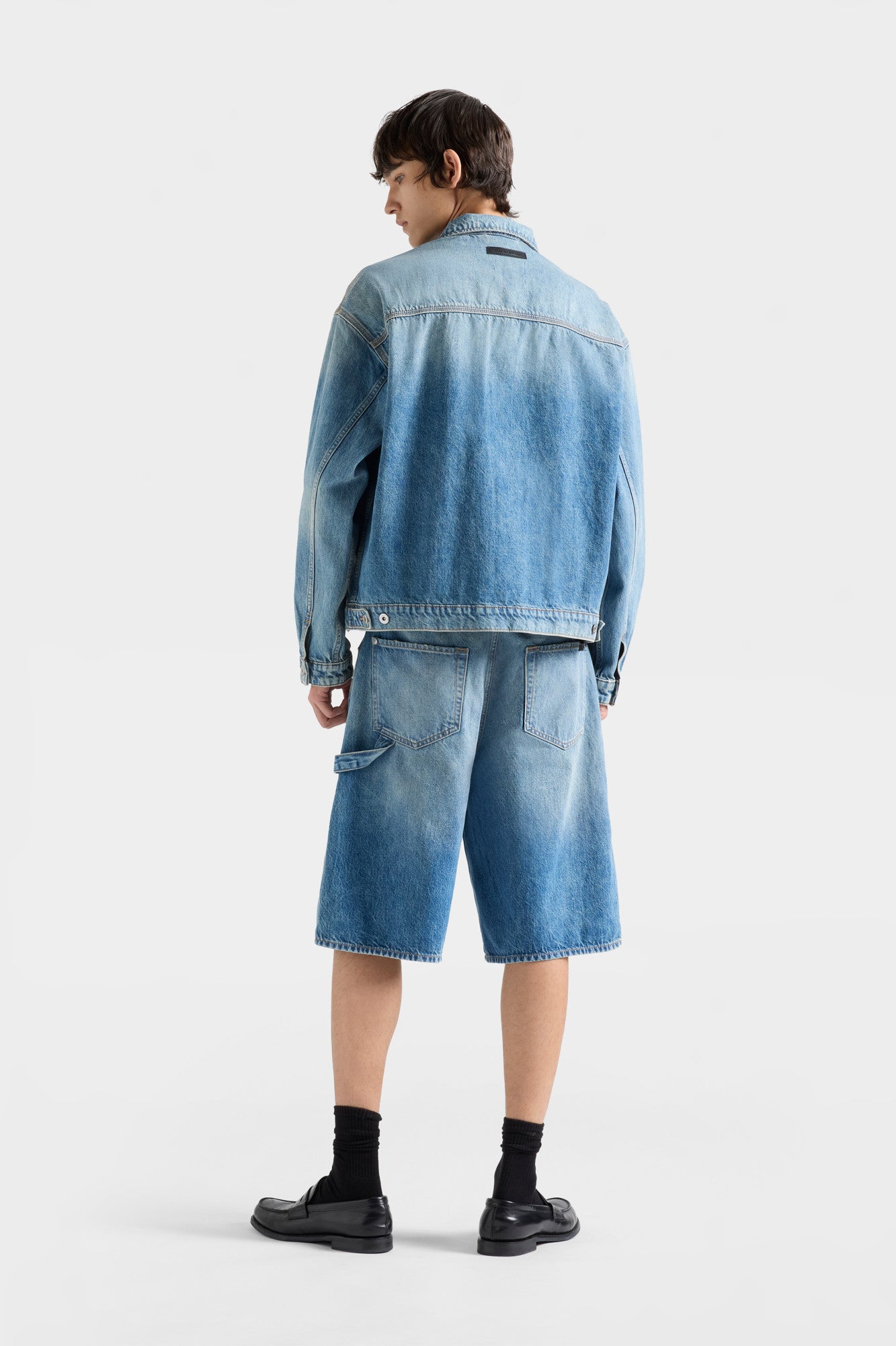 7-for-all-mankind-relaxed-trucker-jacket-denim-mount-jeansjacke image 5