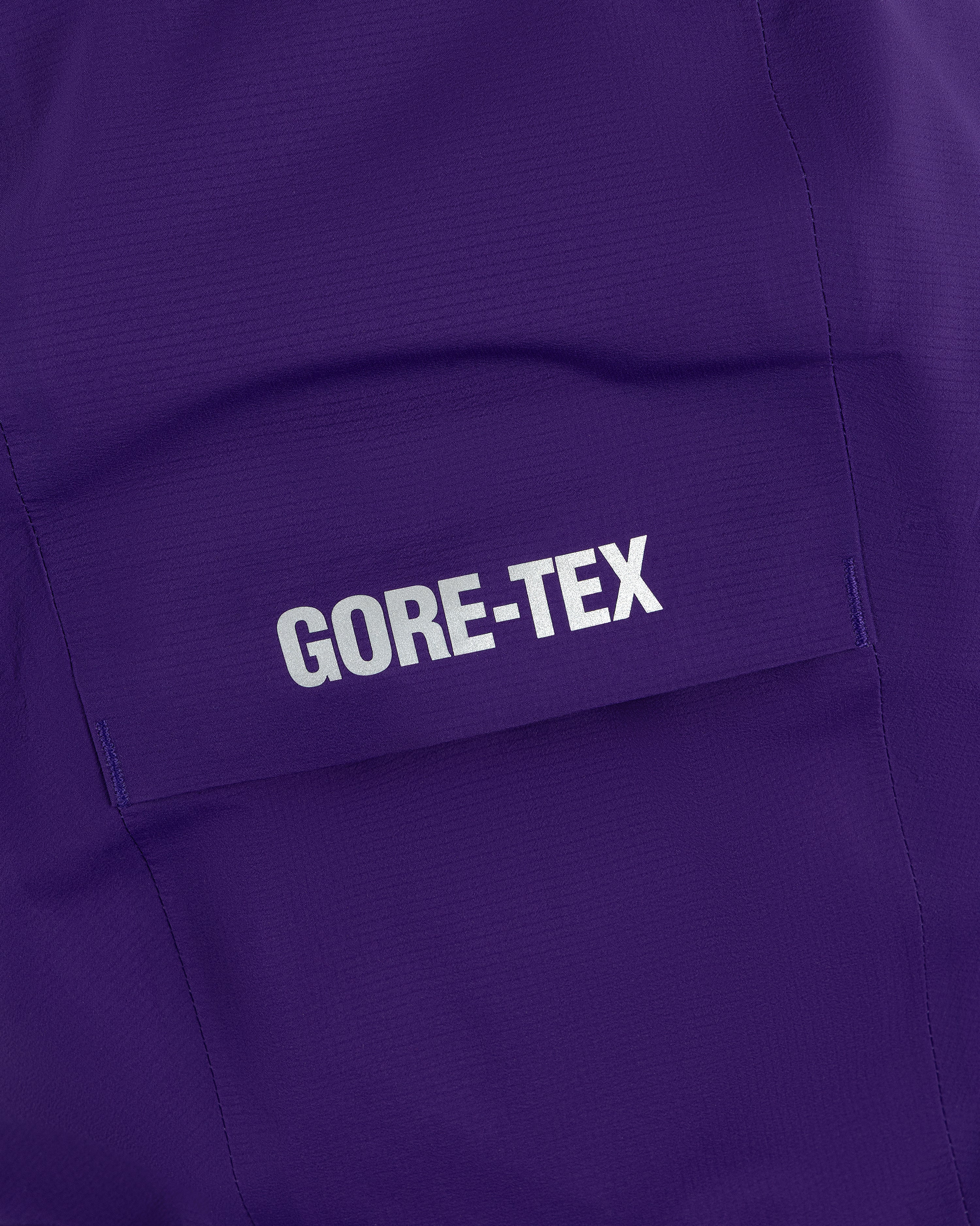 aim-leon-dore-lightweight-gore-tex-shell-jacket-lila-3l-regenjacke image 6