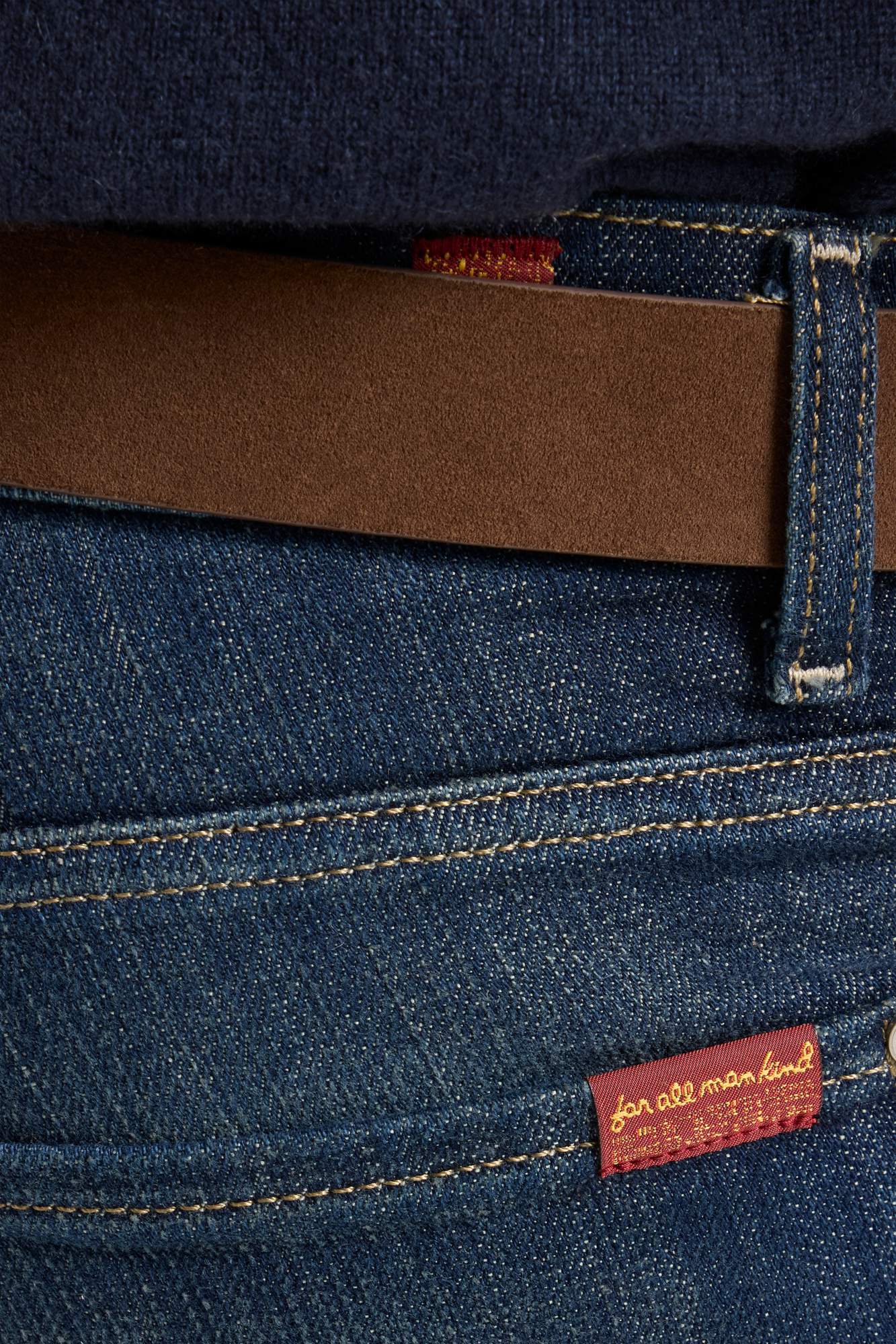 7-for-all-mankind-slimmy-tapered-jeans-luxe-vintage-saltbrush image 4