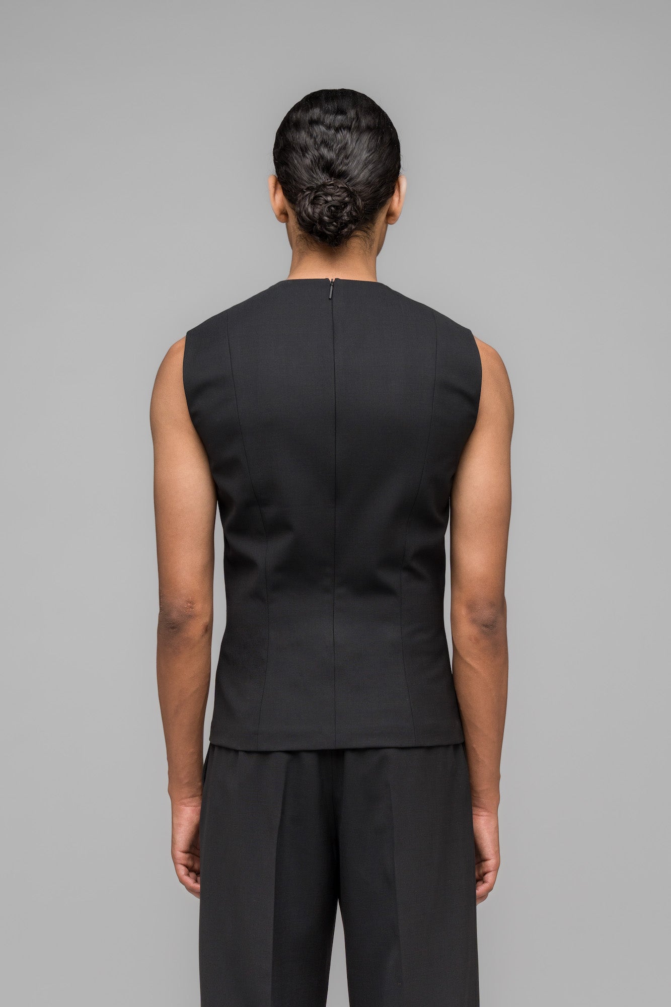 032c-office-attire-cropped-suit-shell-rmellos-herren image 4