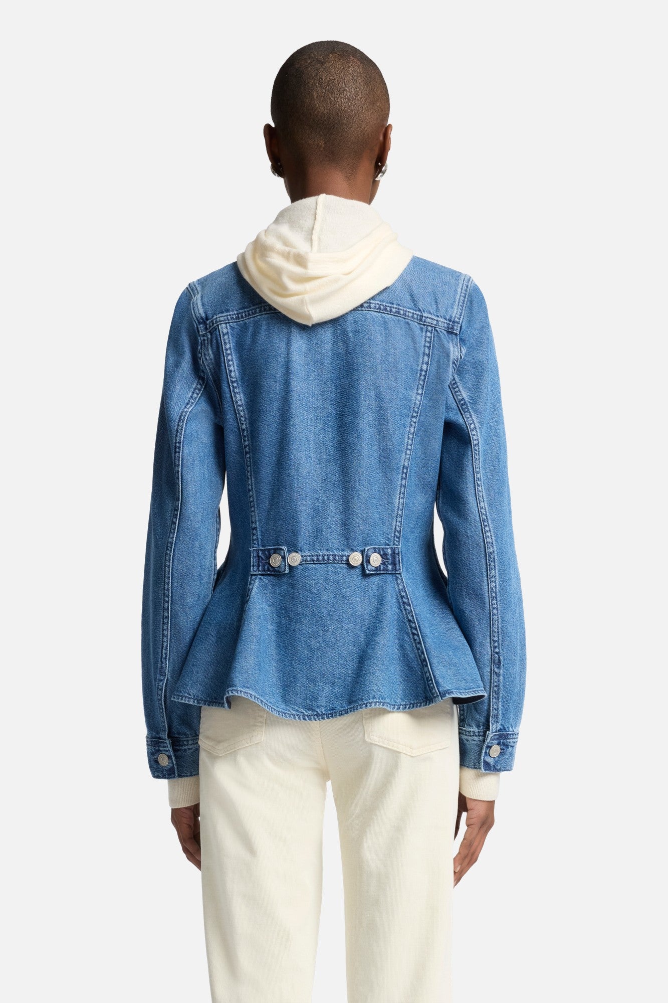 7-for-all-mankind-weightless-denim-flounce-trucker-jacke-hilo image 5