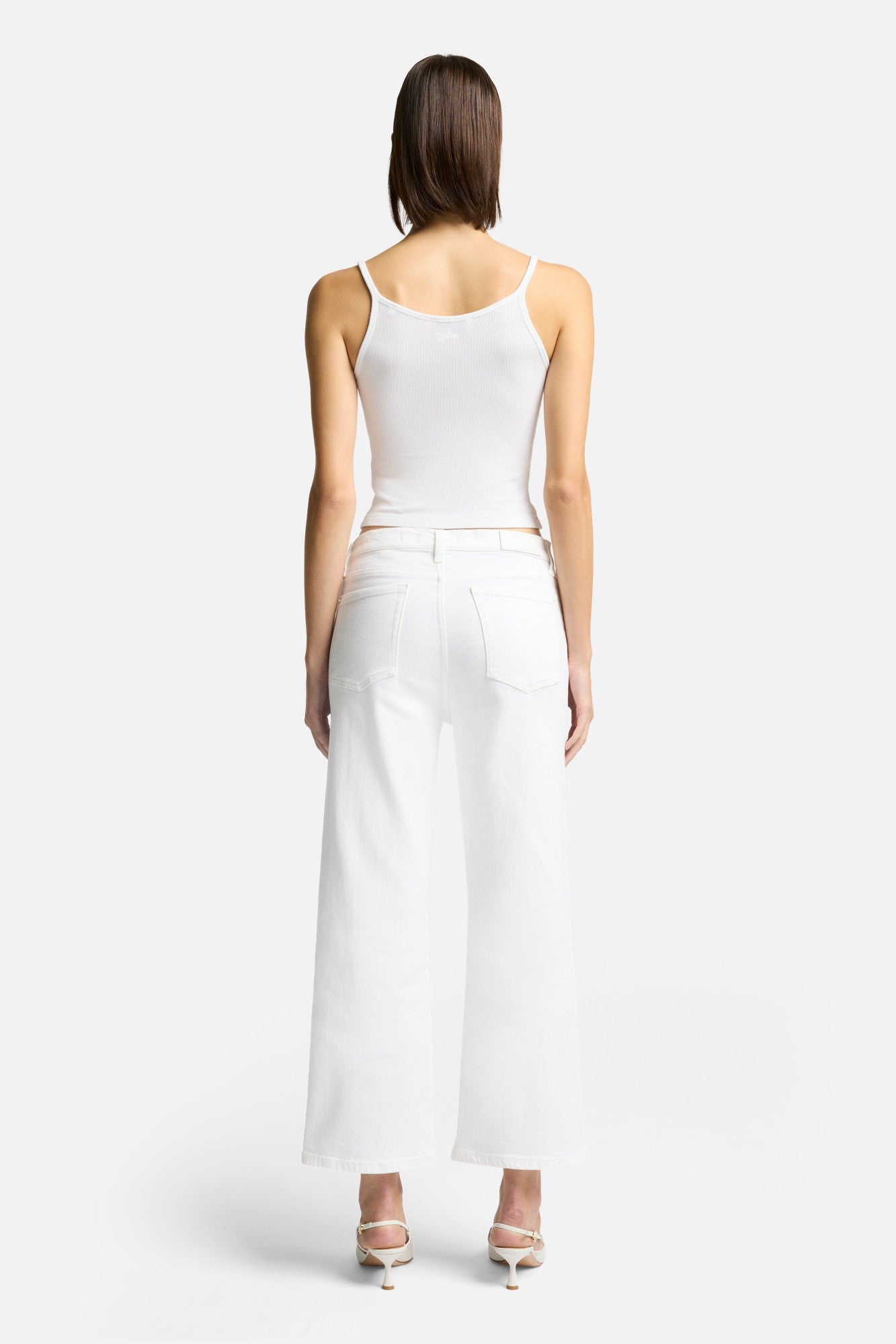 7-for-all-mankind-luxe-vintage-cropped-alexa-jeans-straight-in-soleil image 5