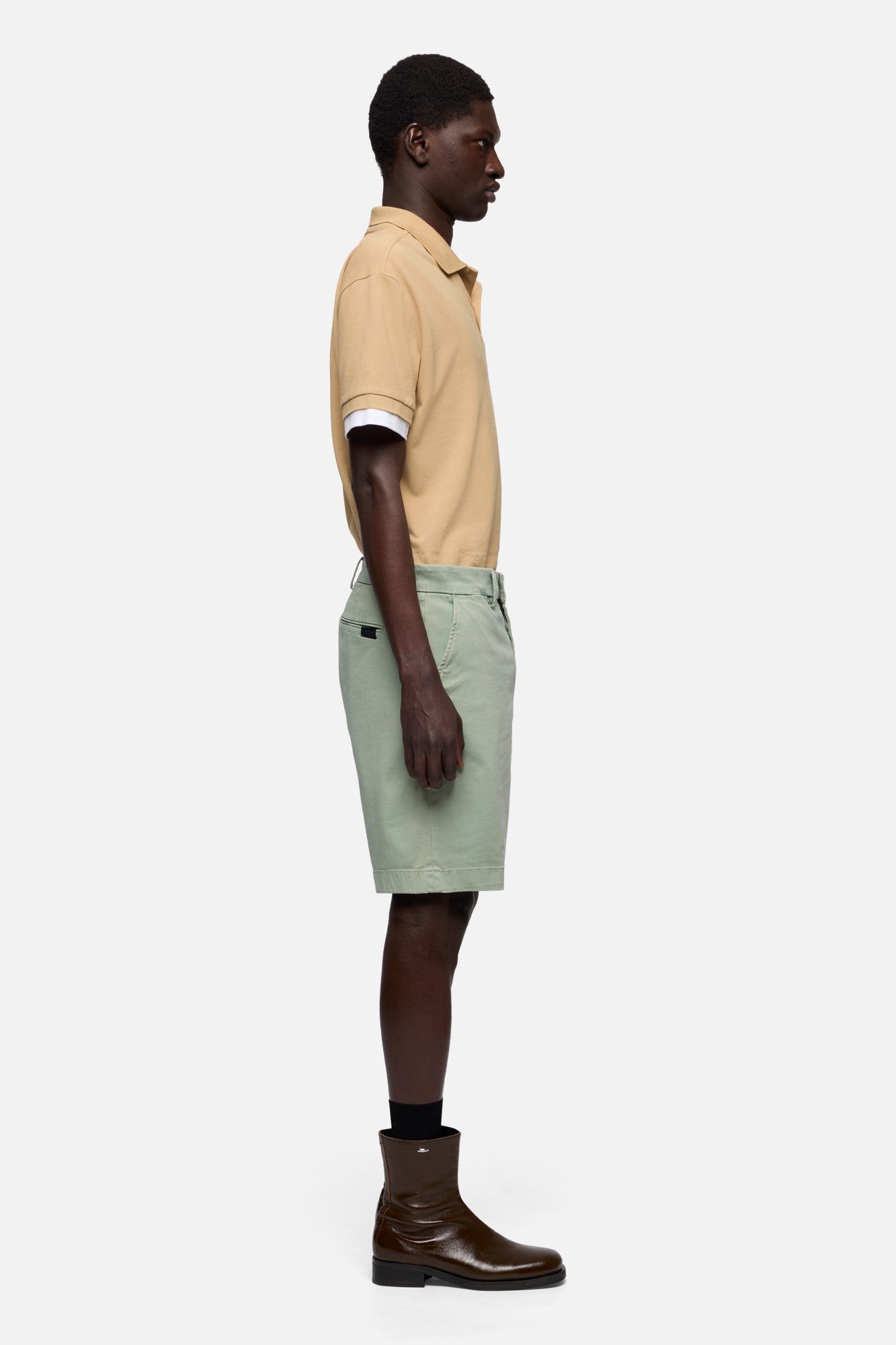 7-for-all-mankind-chino-short-luxe-performance-sateen-leaf-herren image 6