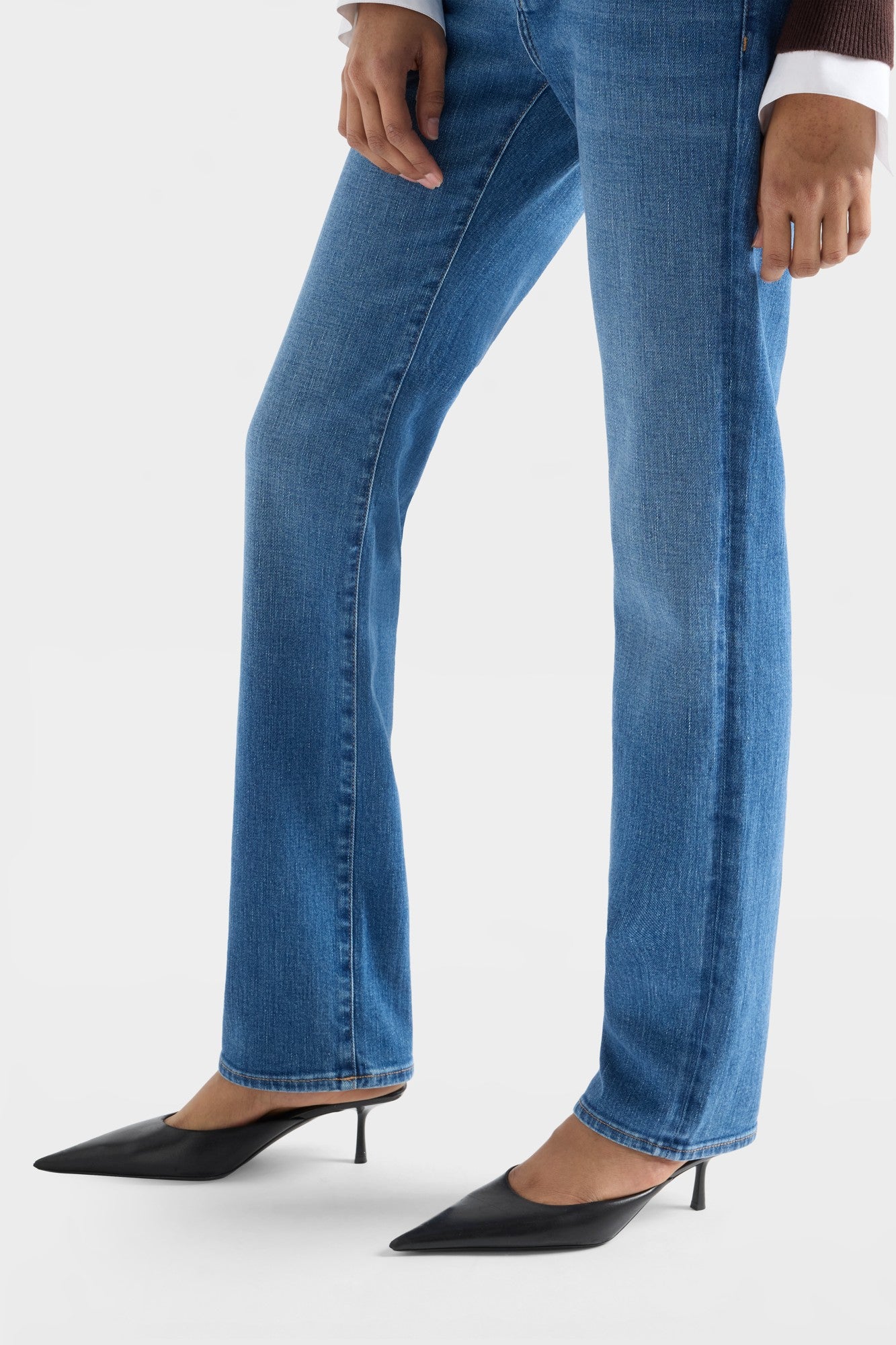 7-for-all-mankind-the-slim-slim-fit-jeans-cashmere-denim-cloud-damen image 6