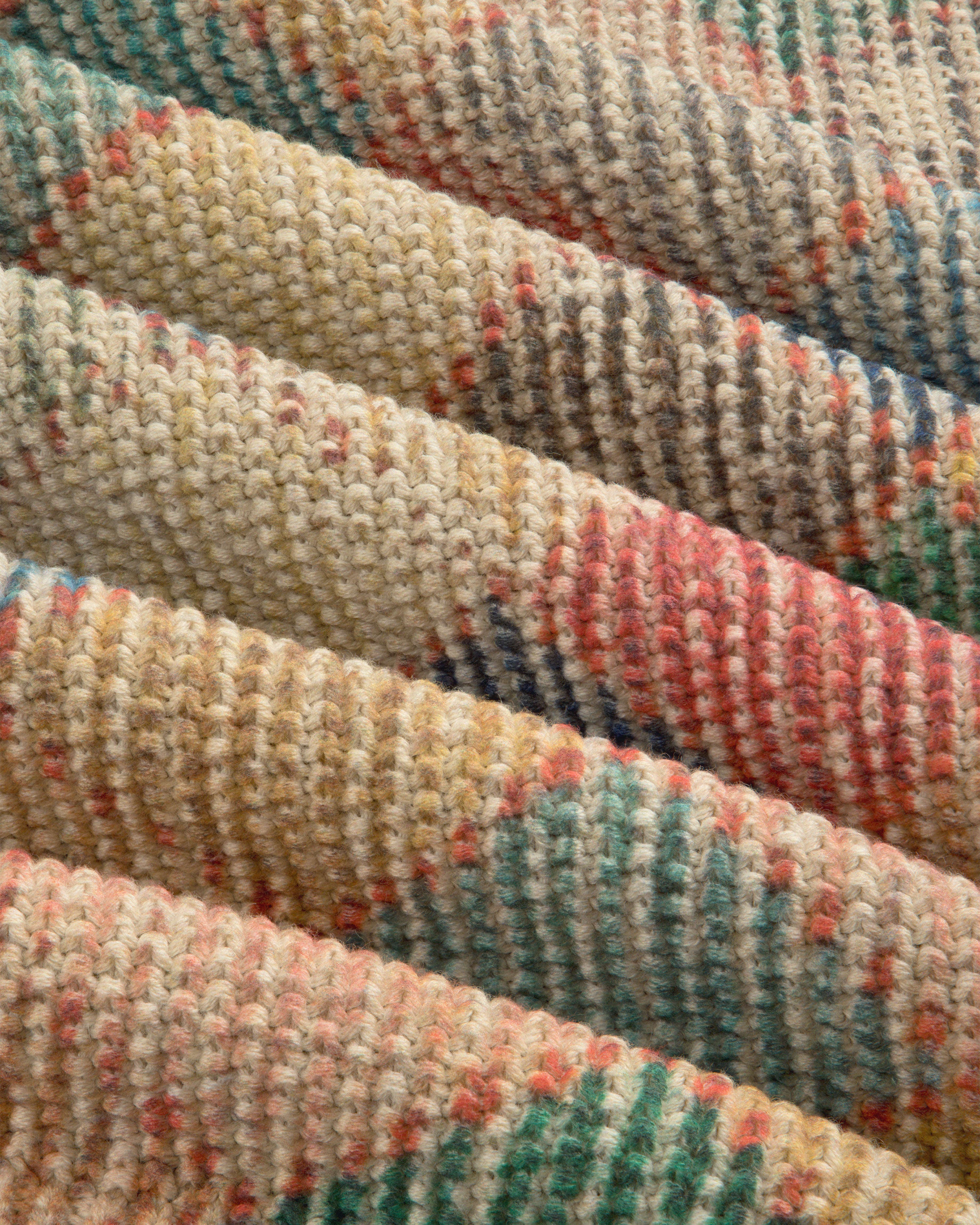 aim-leon-dore-kilim-argyle-crewneck-pullover-multicolor image 4