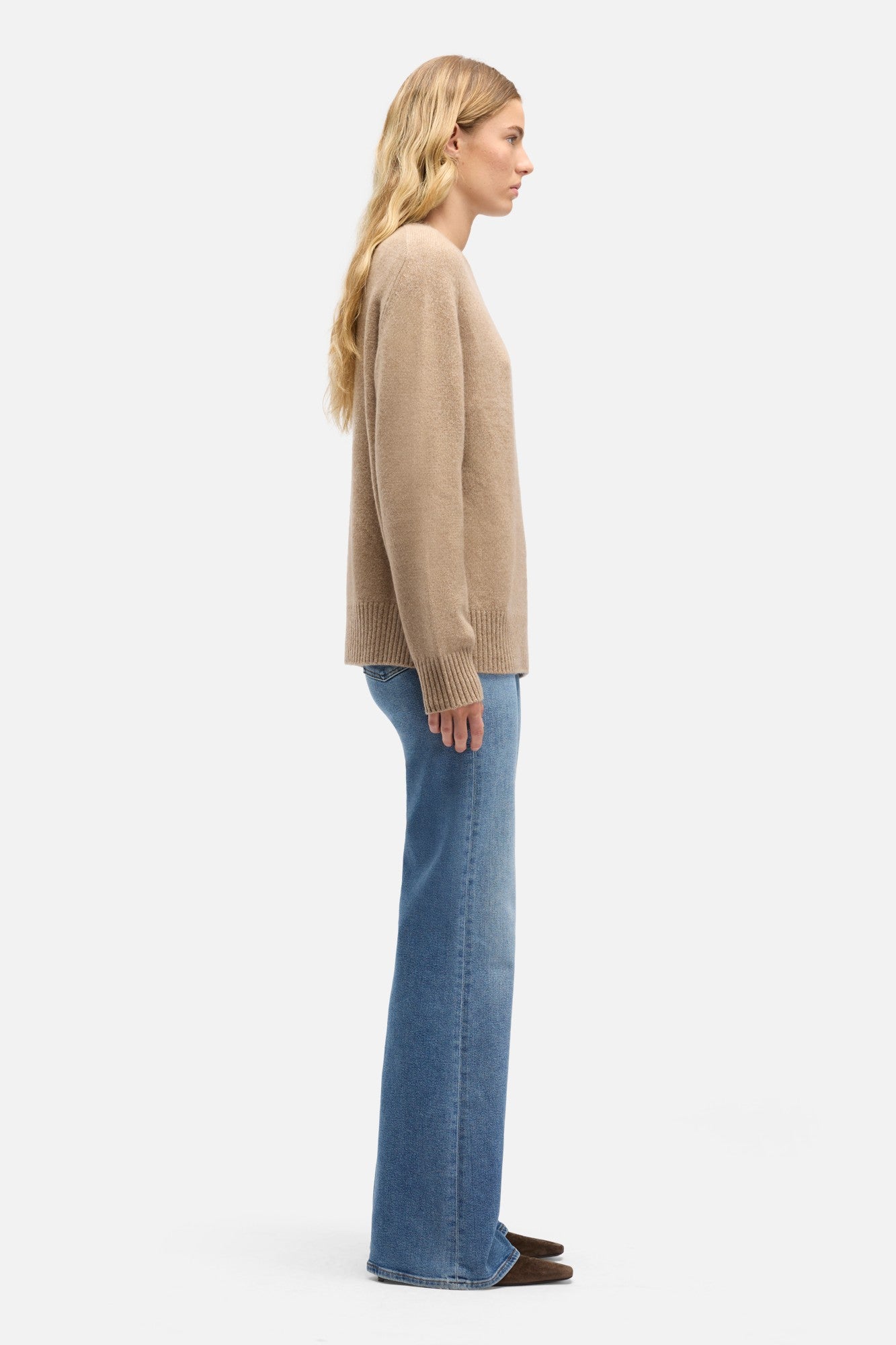 7-for-all-mankind-cashmere-relaxed-sweater-deep-beige-pullover image 6