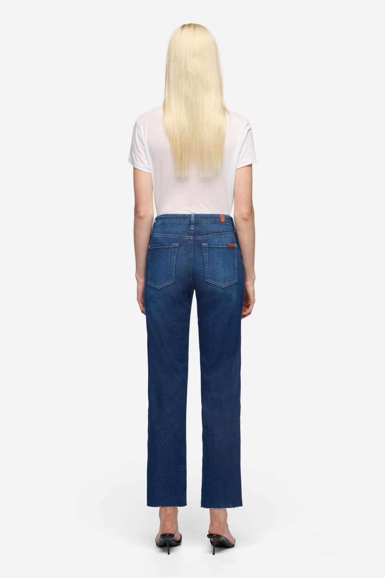 7-for-all-mankind-calie-straight-ankle-jeans-in-left-hand-stormy-drift image 5