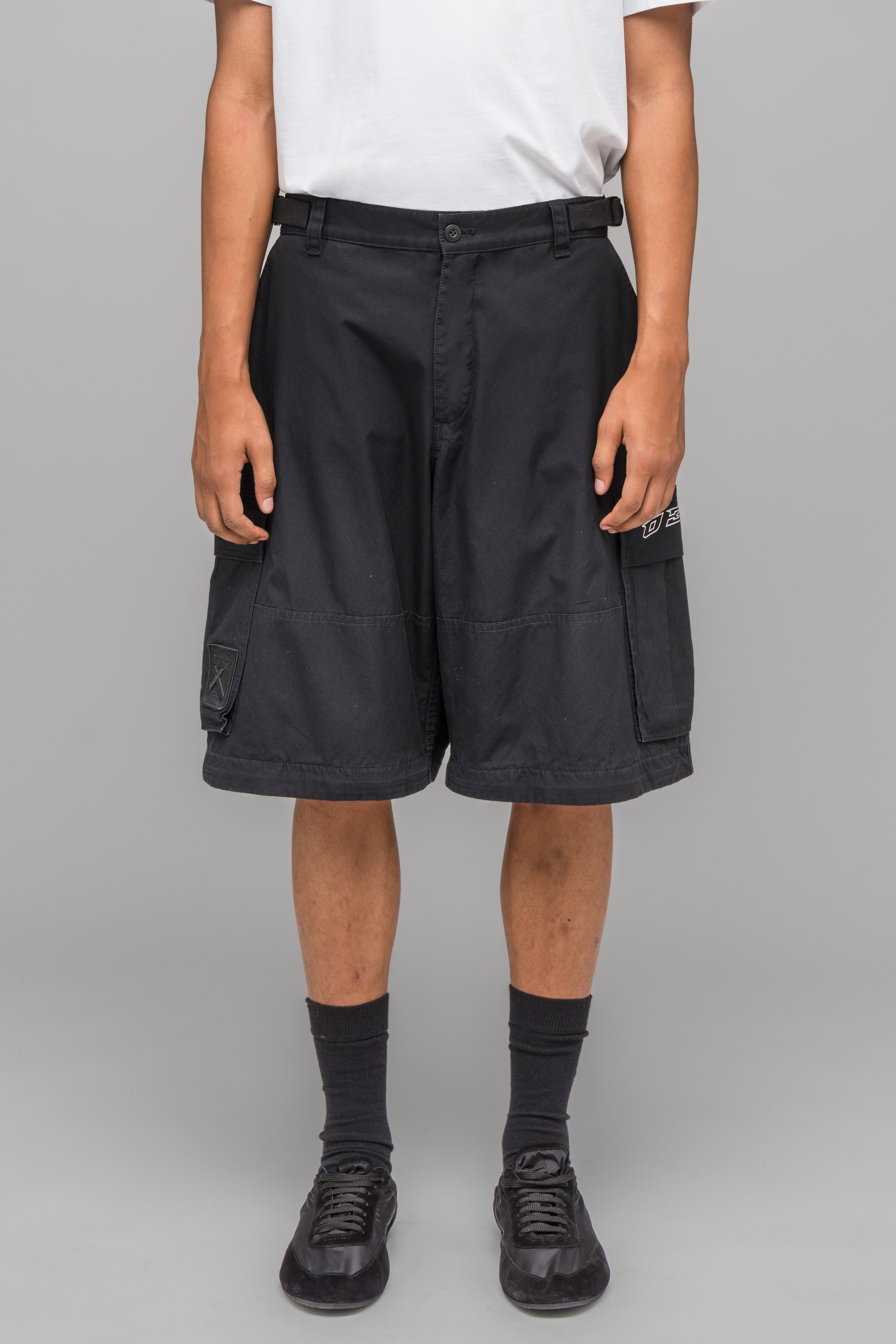 032c-double-edged-sword-cargo-hose-zip-off image 6