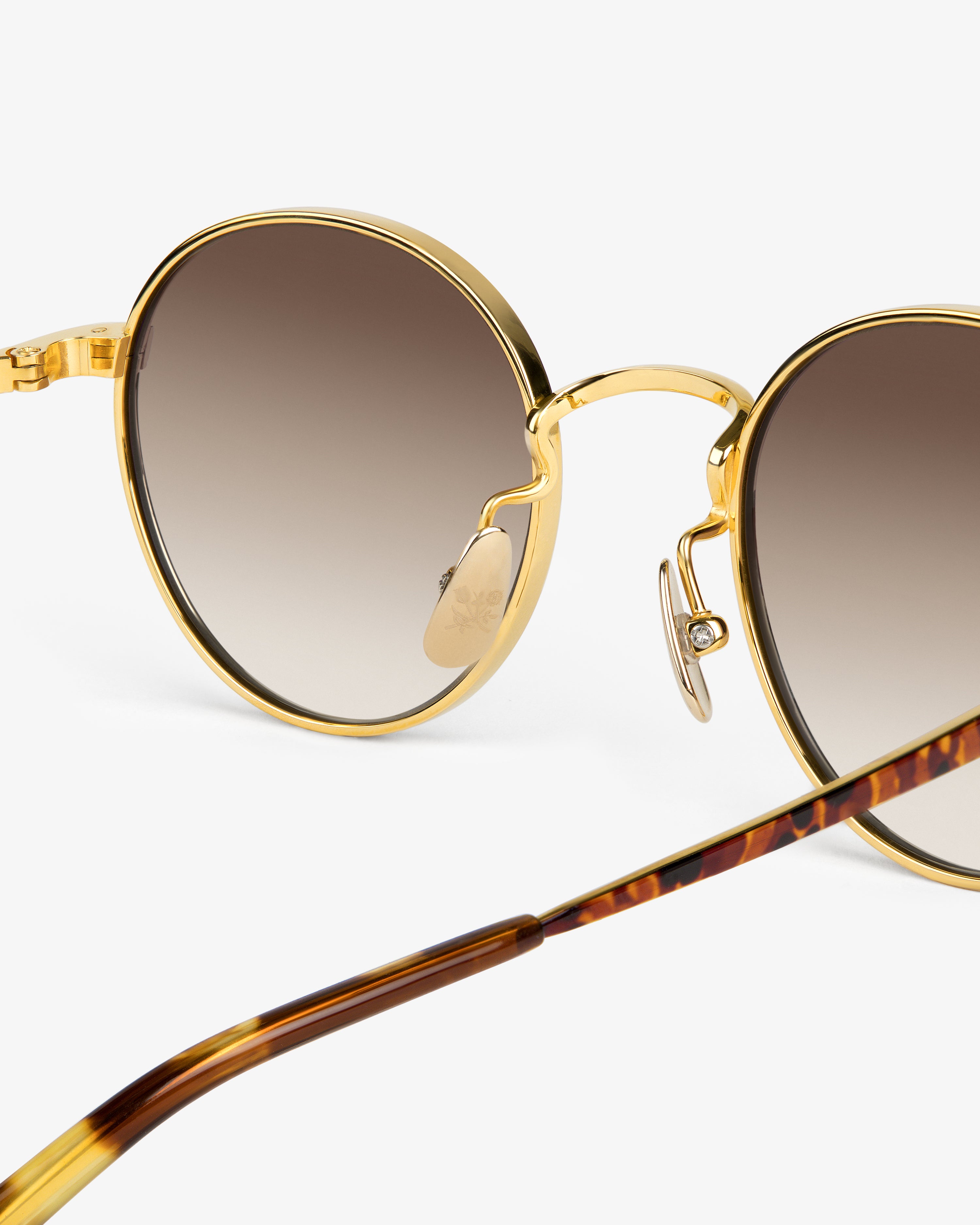 aim-leon-dore-gi-rgios-sonnenbrille-titan-braun image 5