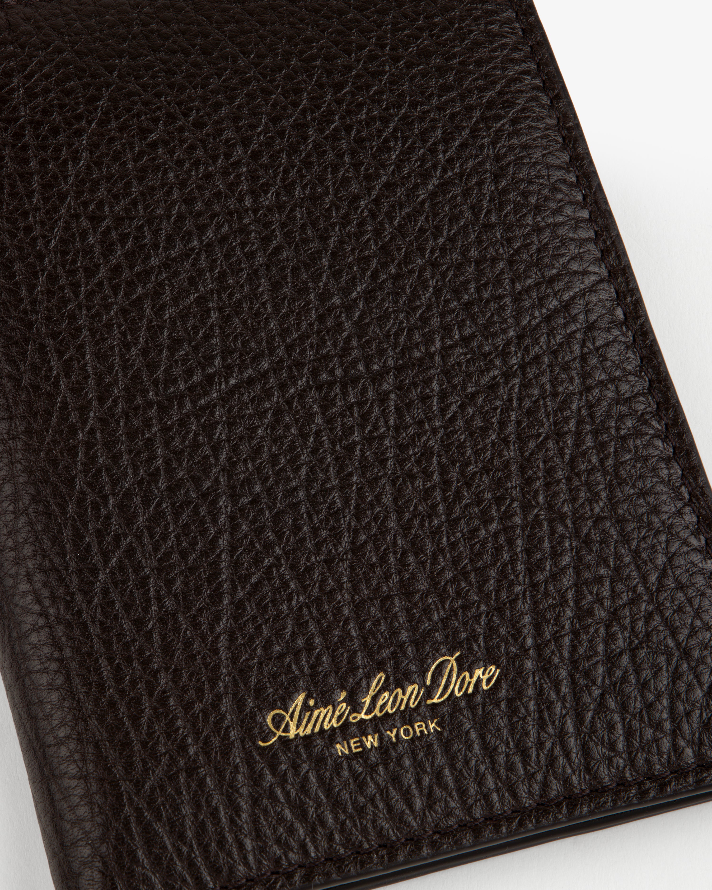 aim-leon-dore-tumbled-leather-passport-holder-braun-aus-kalbsleder image 5