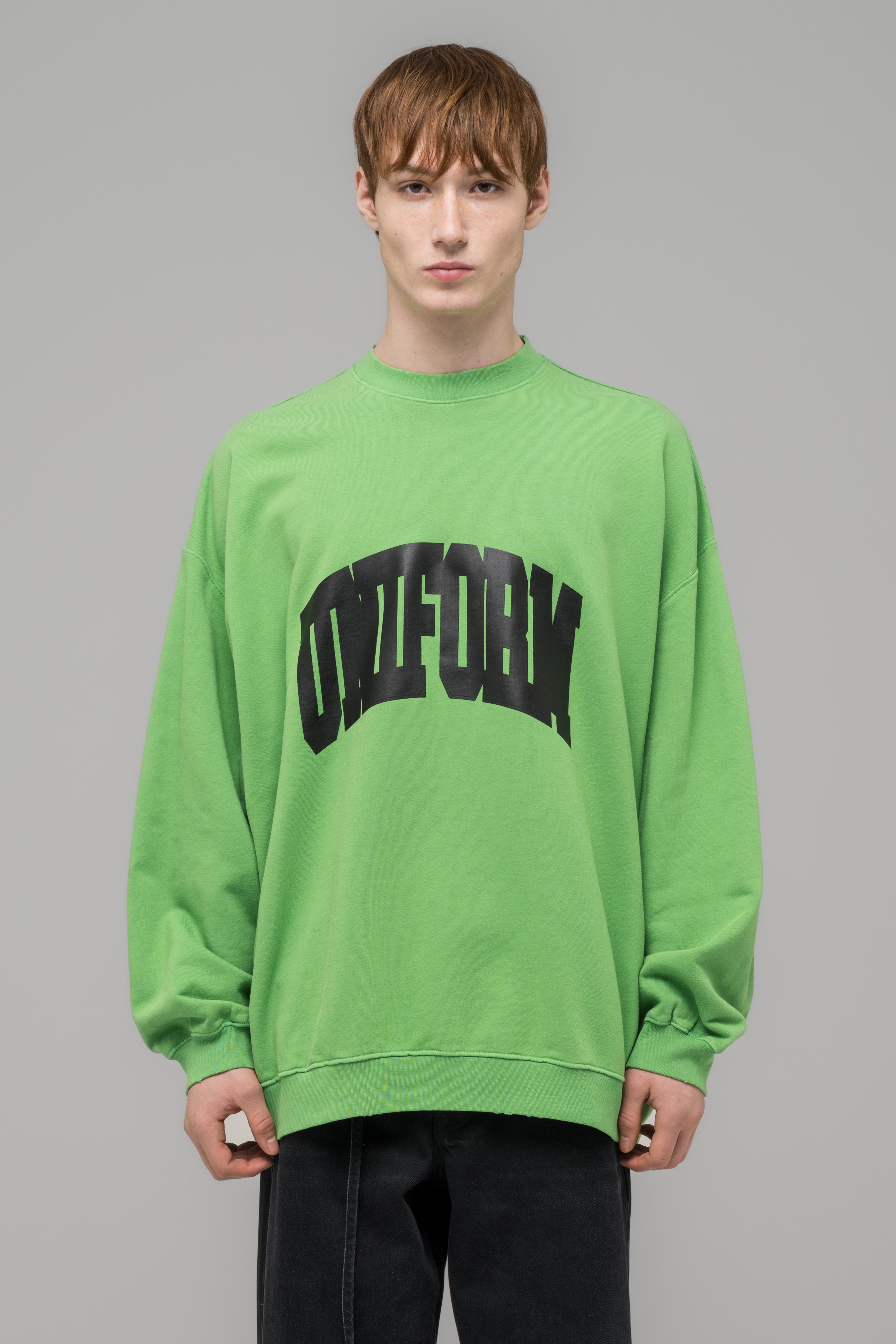 032c-oversized-crewneck-gr-n-mit-print-und-stickerei image 2