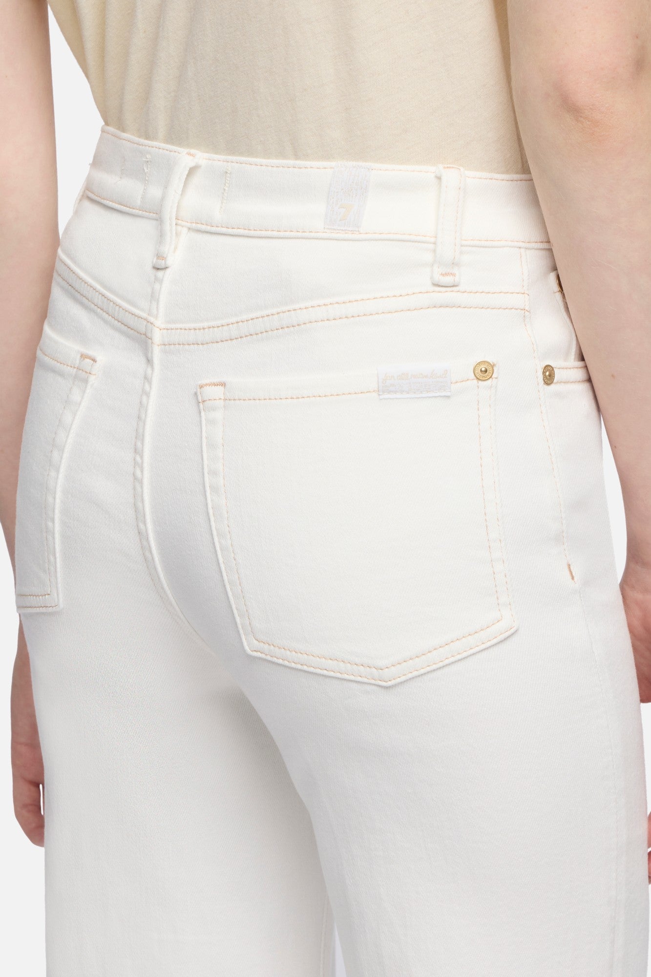 7-for-all-mankind-tailorless-modern-dojo-flare-jeans-luxe-vintage-sugar image 4