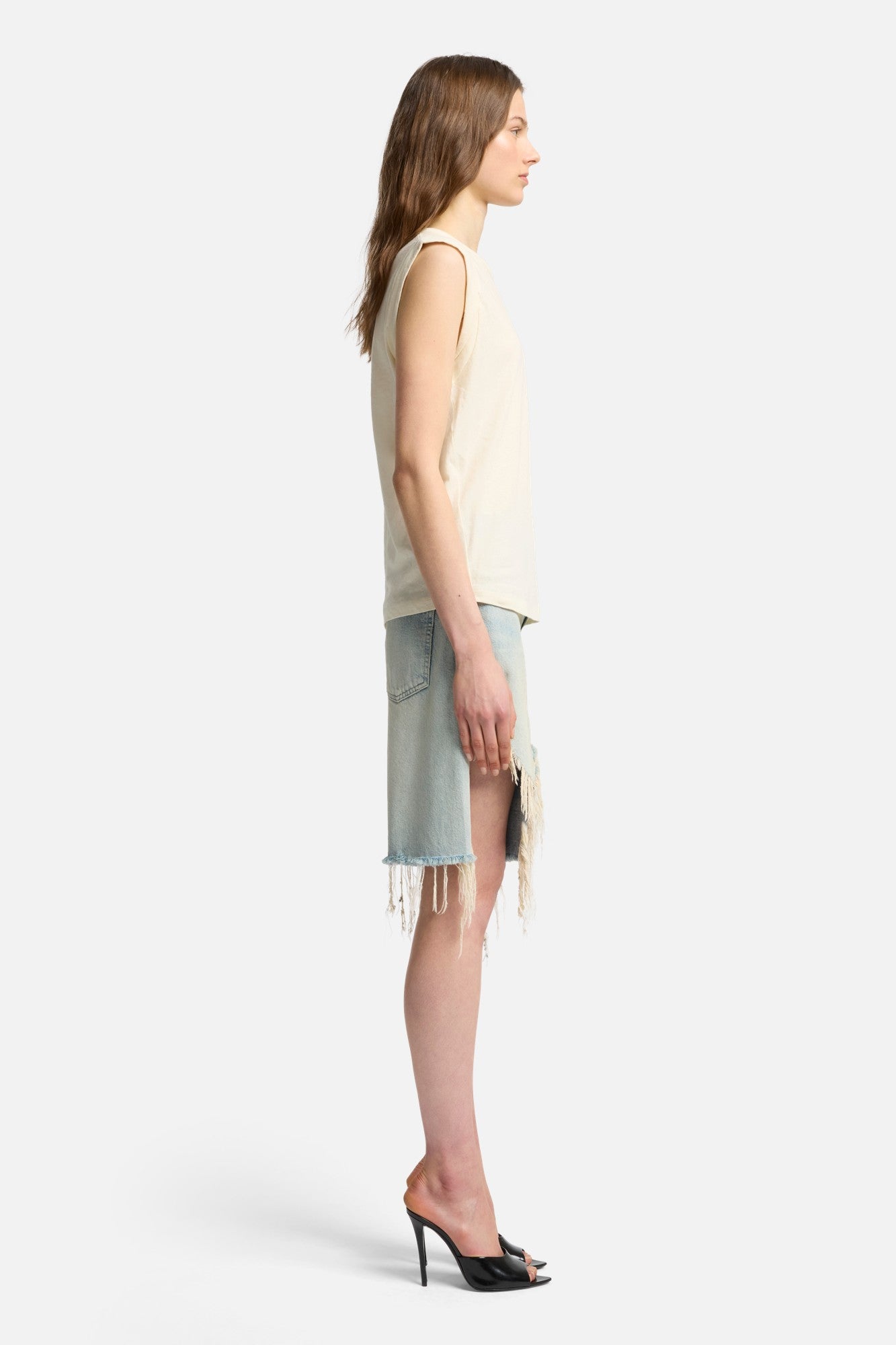 7-for-all-mankind-linen-blend-muscle-tee-in-ivory-rmelloses-top image 6