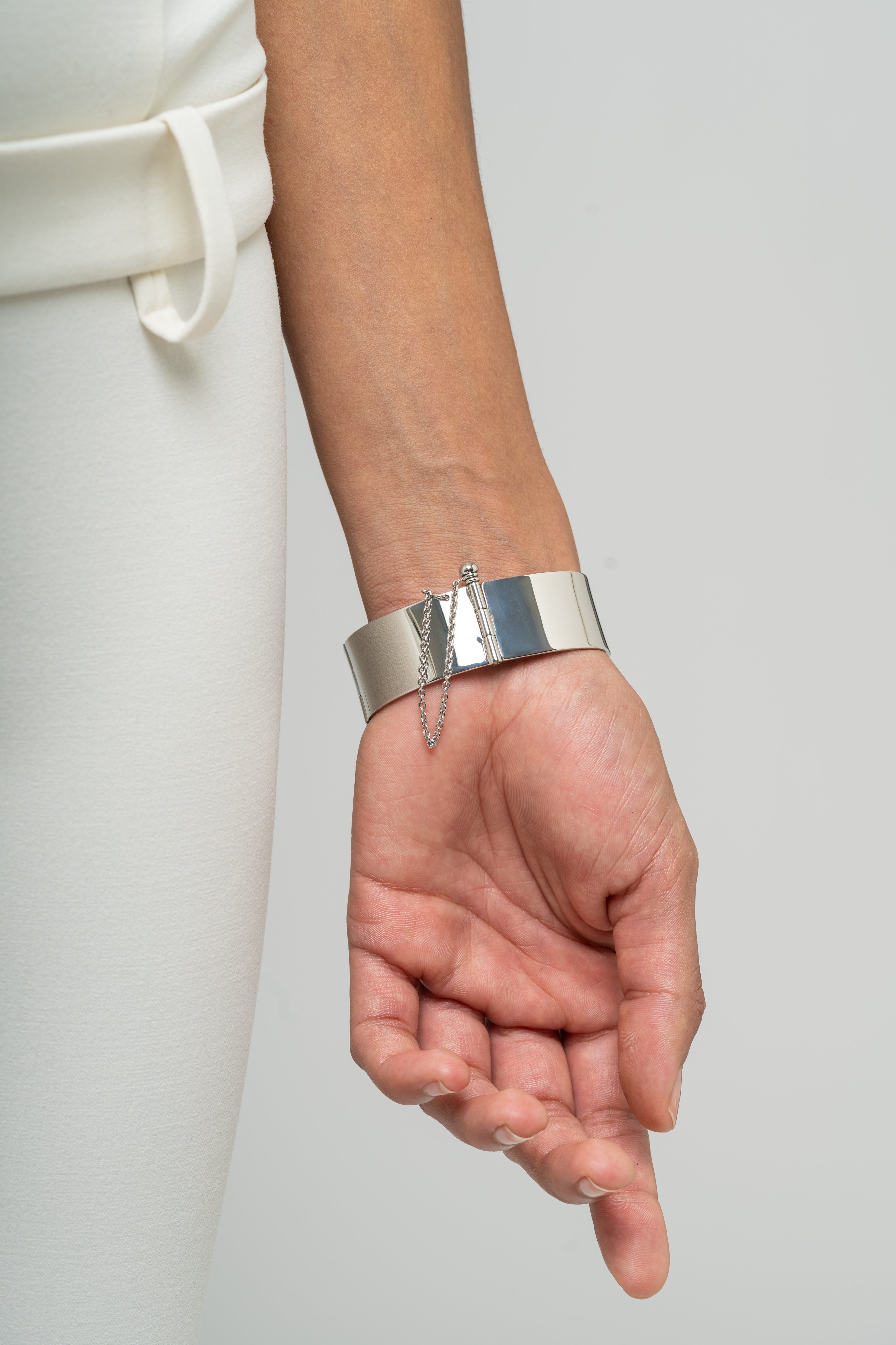 032c-ring-armreif-silber-arm-cuff image 4