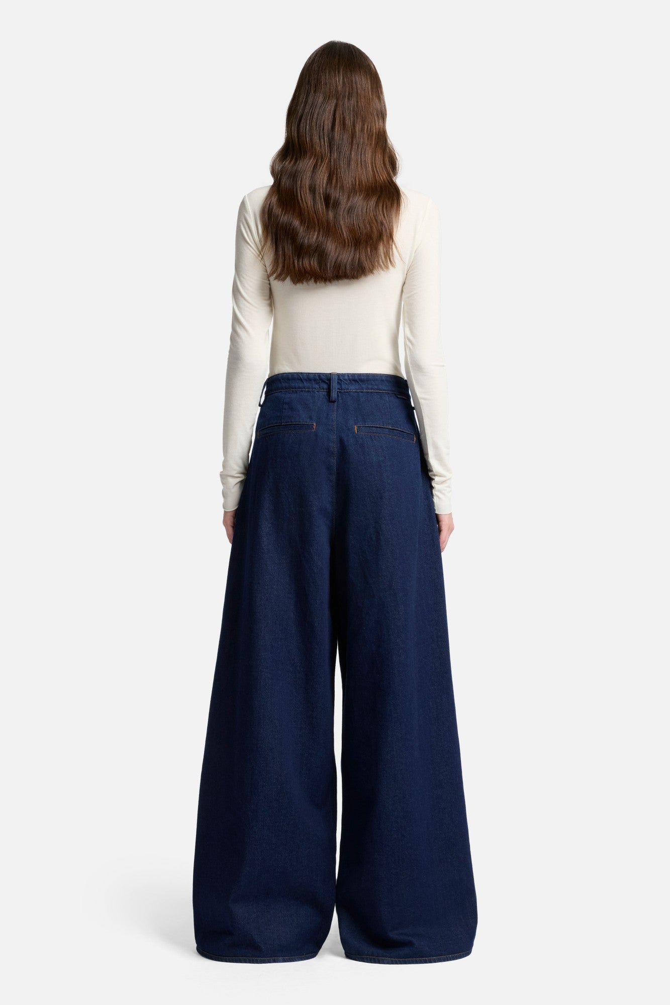 7-for-all-mankind-mankind-pleated-wide-leg-trouser-franklin image 5