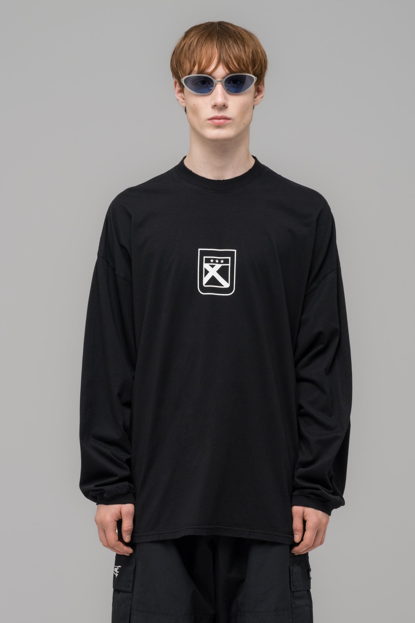 032c-fainting-cross-oversized-longsleeve-washed-black-2 image 2