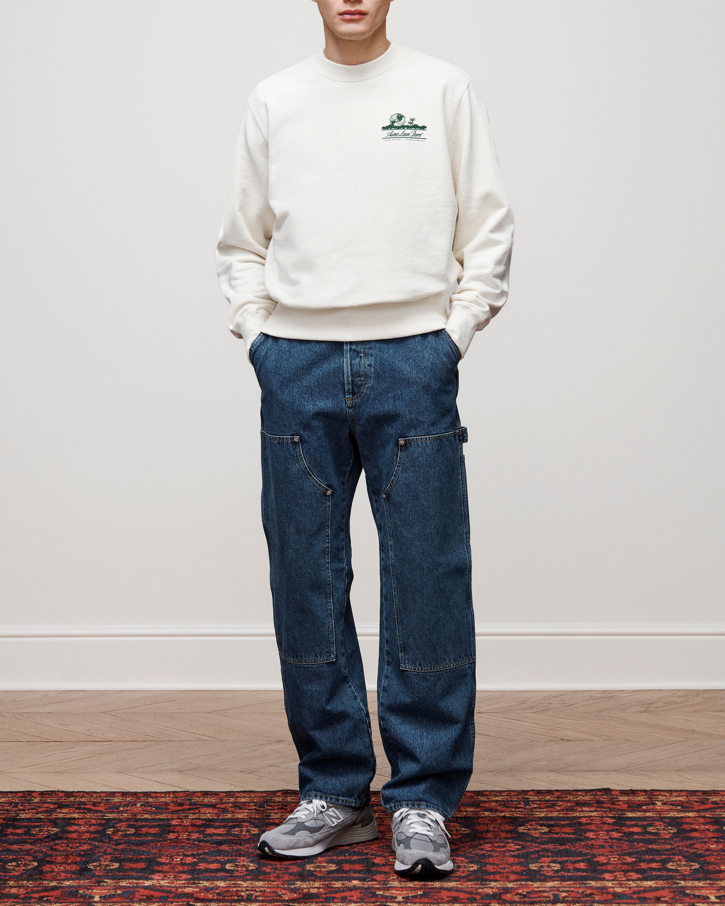 aim-leon-dore-unisphere-crewneck-sweatshirt-cream image 7