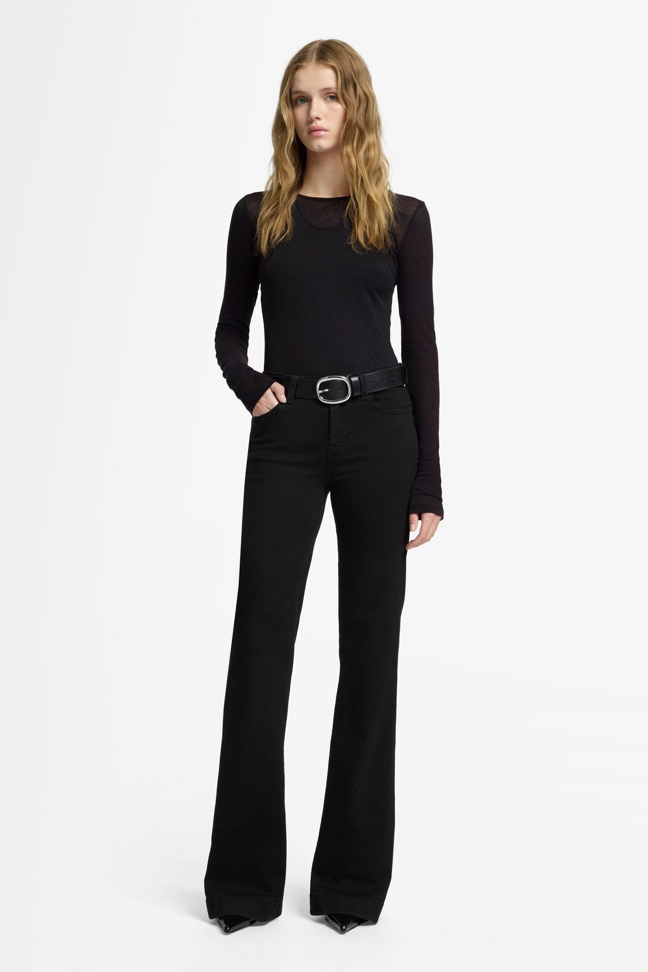7-for-all-mankind-dojo-flare-jeans-in-night-black image 2
