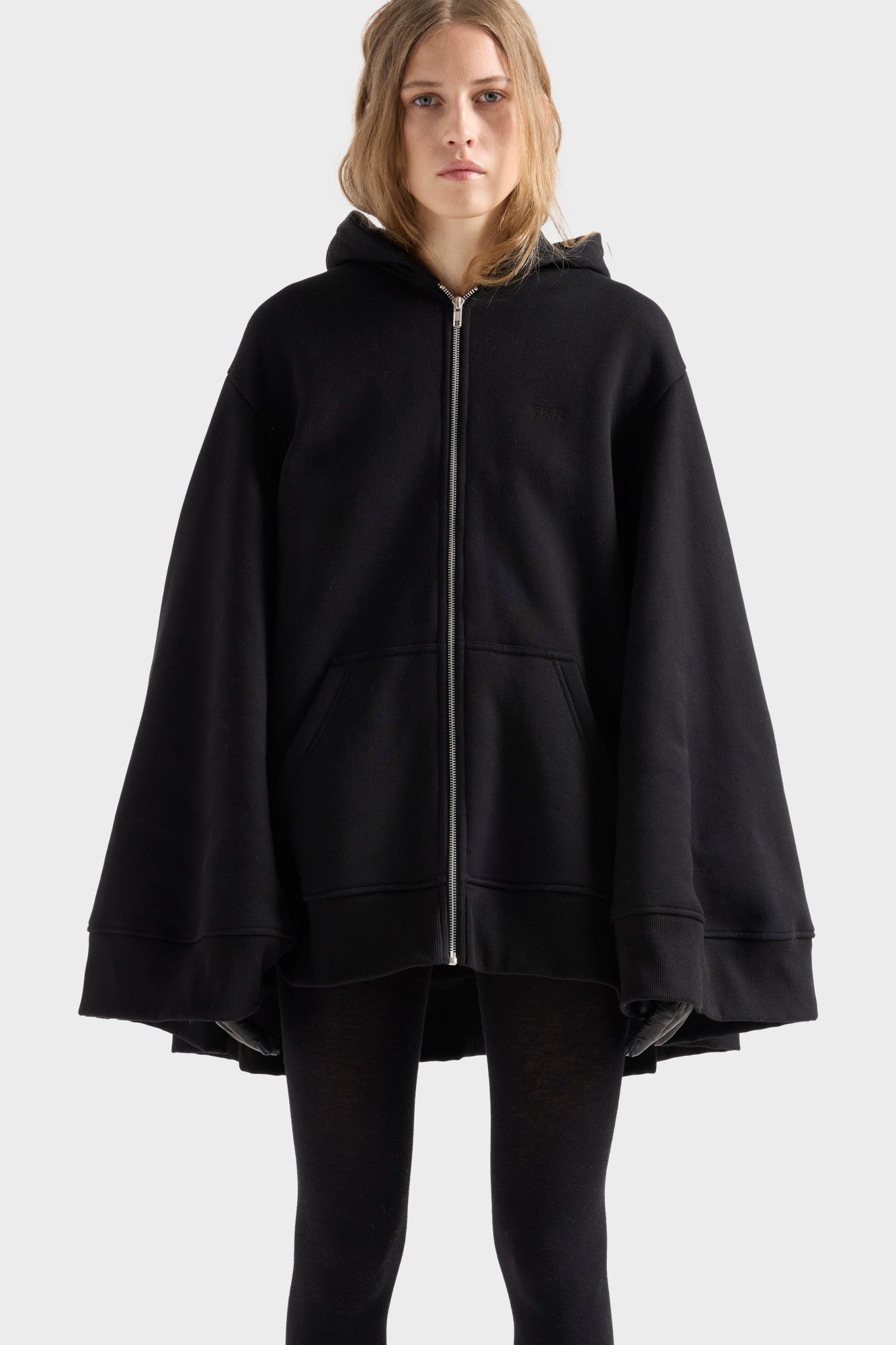 7-for-all-mankind-oversize-zip-hoodie-kapuzenjacke-in-black image 3