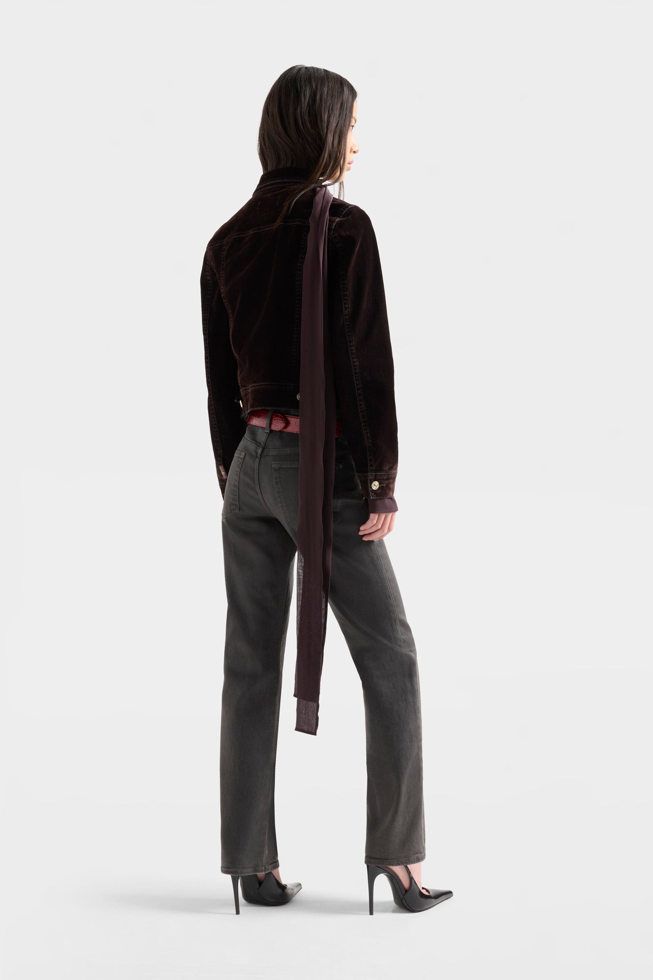 7-for-all-mankind-calie-straight-coated-jeans-in-grau image 5