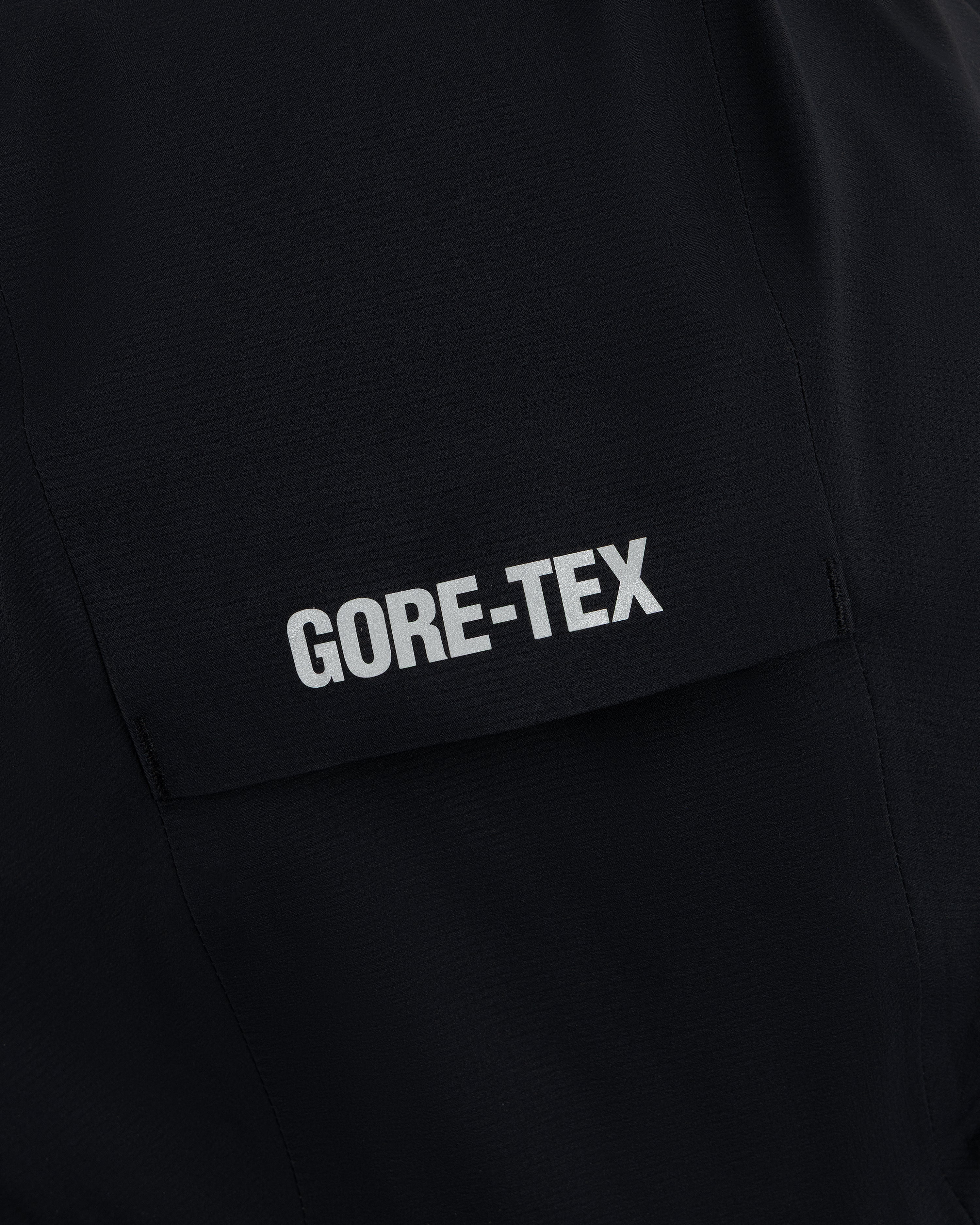aim-leon-dore-lightweight-gore-tex-shell-jacket-schwarze-3l-regenjacke image 5