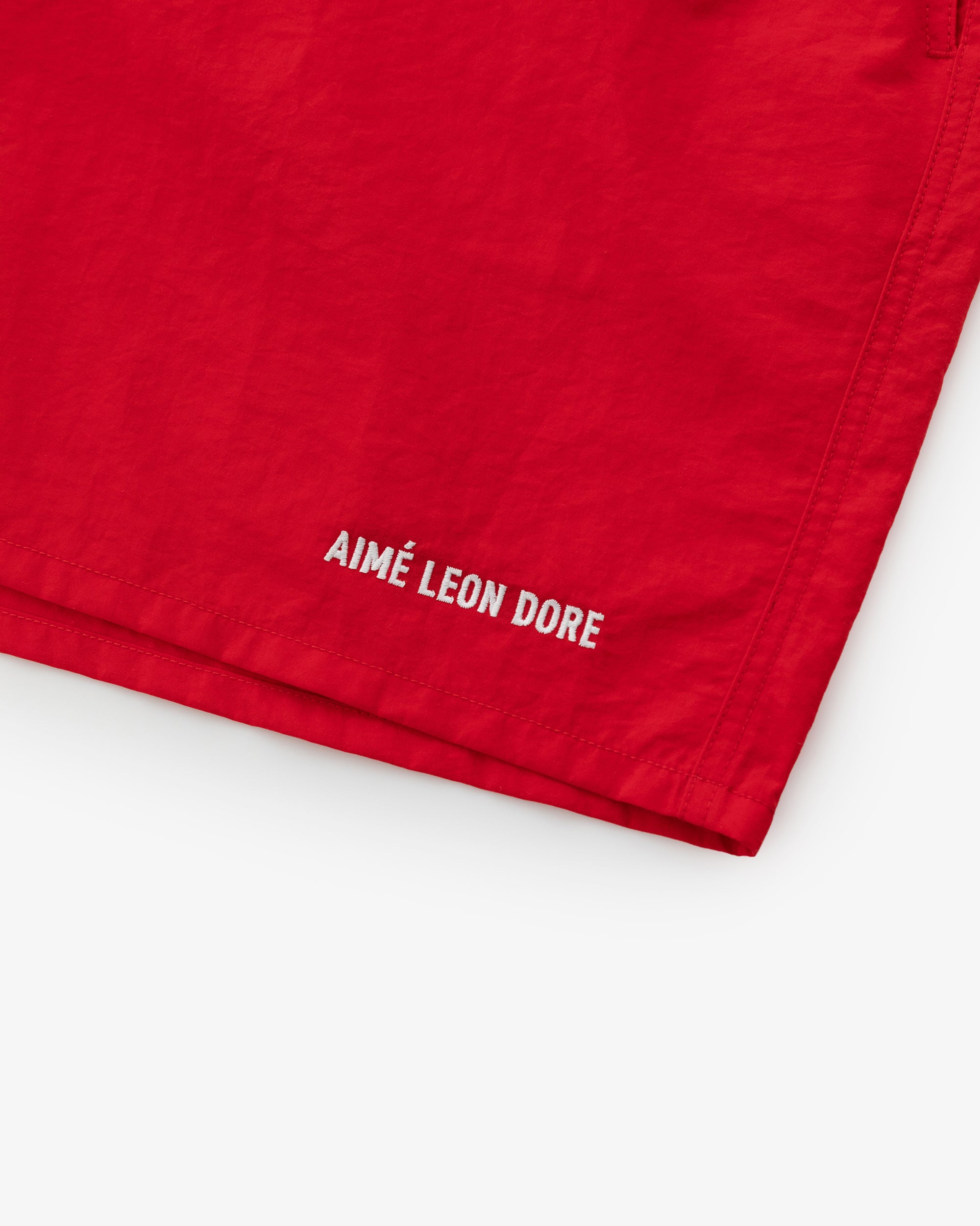 aim-leon-dore-logo-swim-short-rote-badeshorts-polyamid-mesh image 5