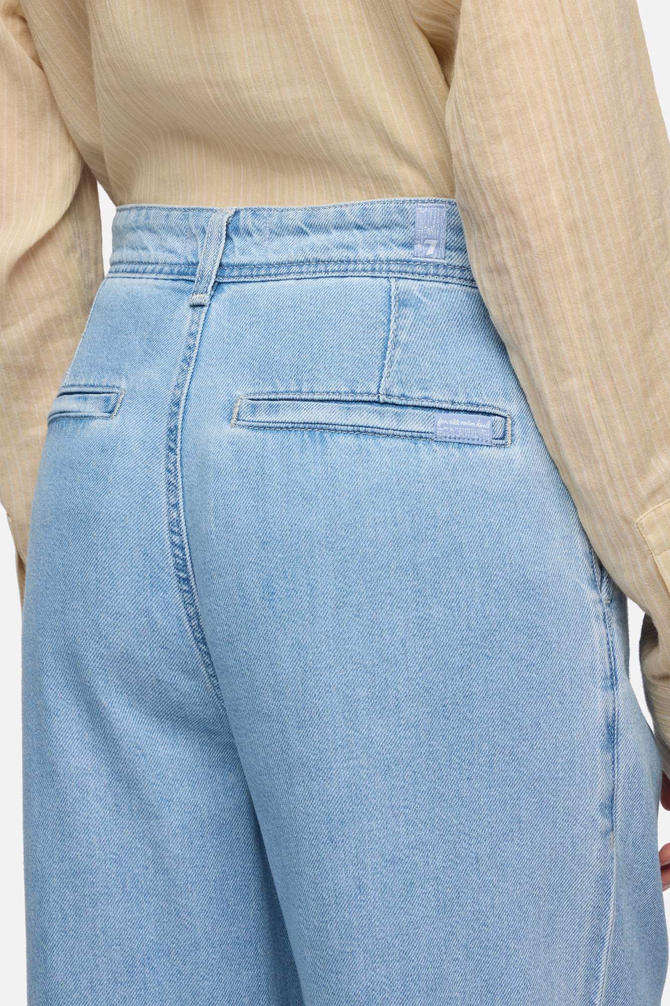 7-for-all-mankind-pleated-trouser-weightless-denim-hose-hana image 4