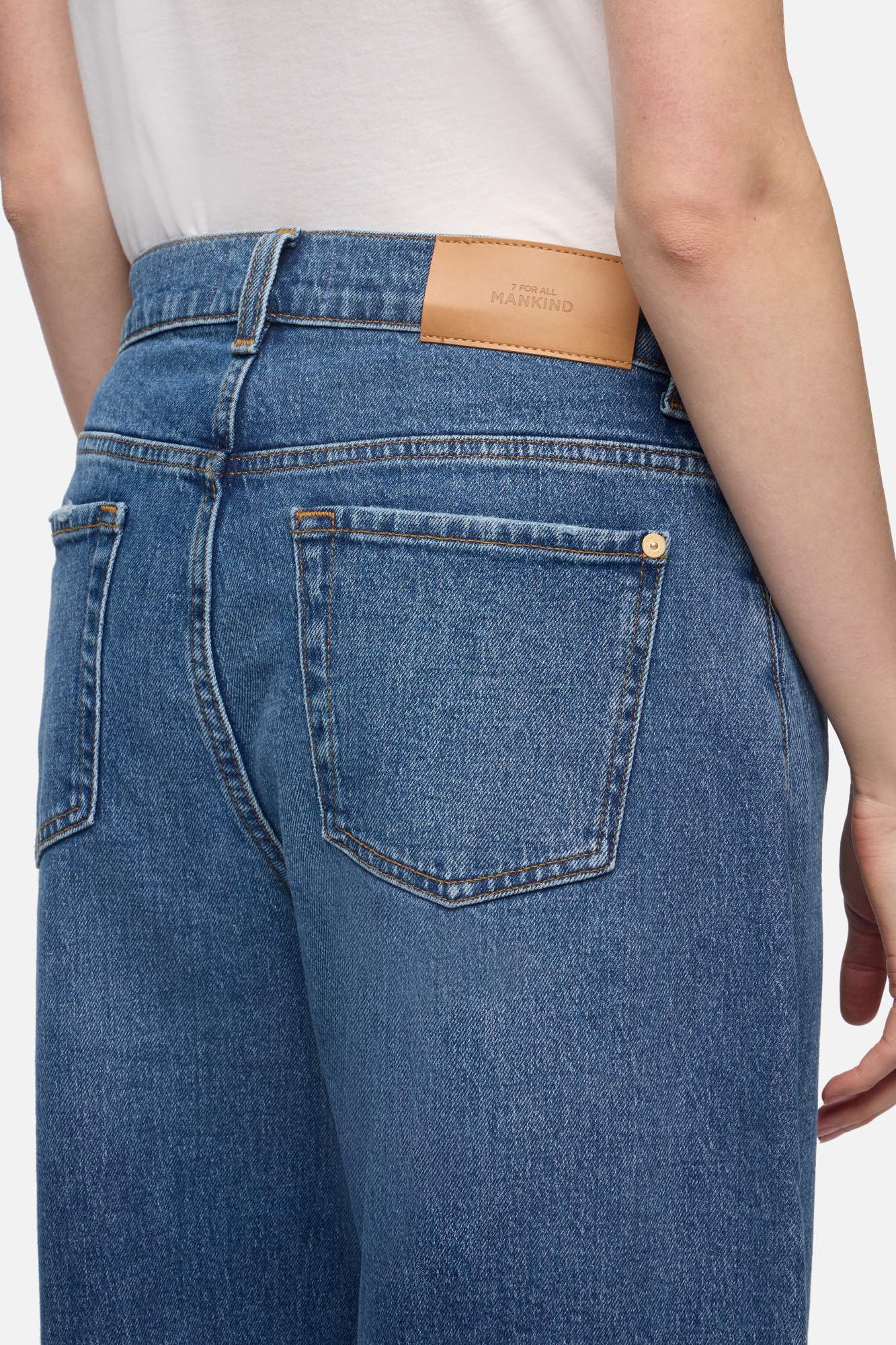 7-for-all-mankind-mankind-bonnie-barrel-leg-jeans-santa-cruz-damen image 4