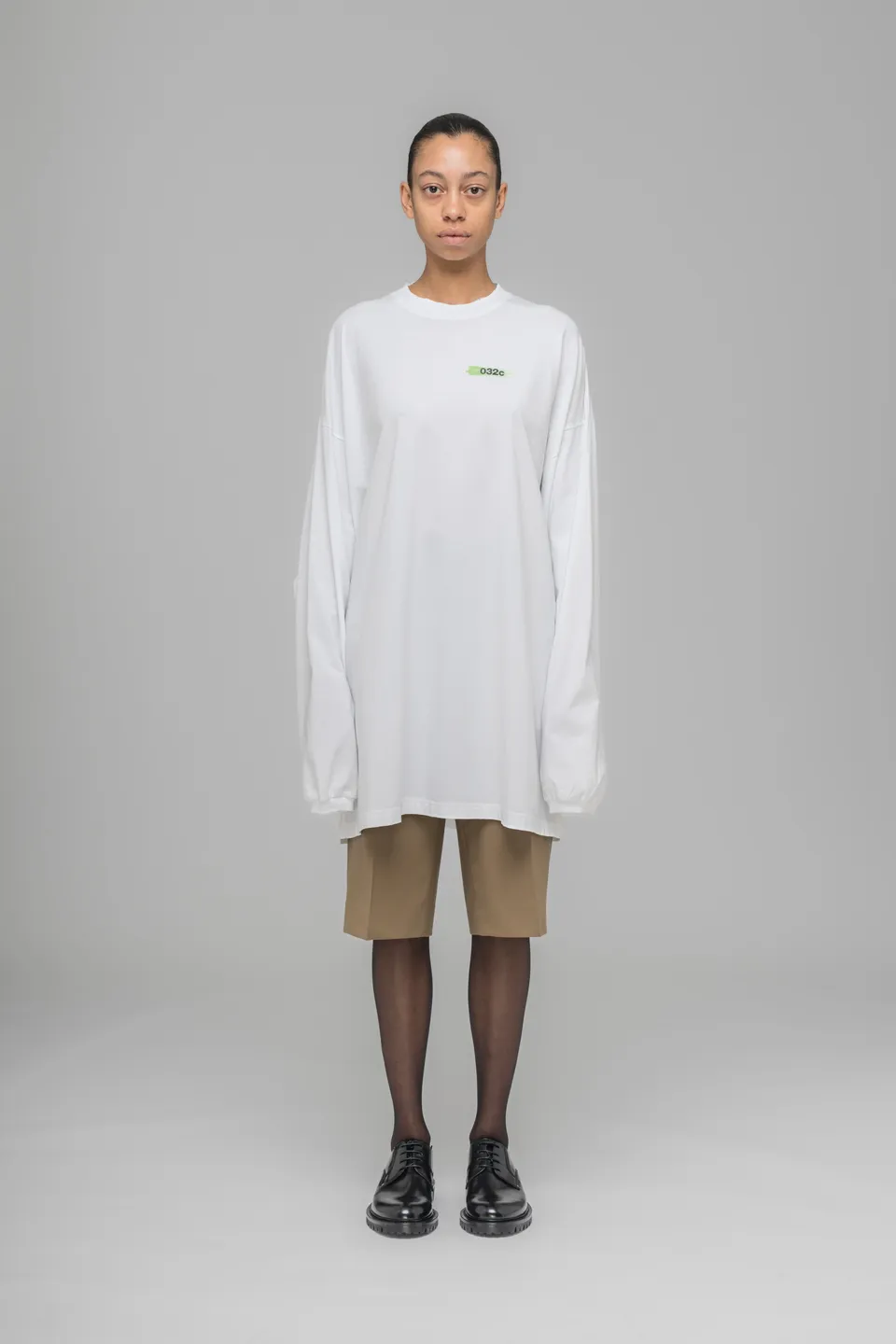 032c-everything-counts-oversized-longsleeve-wei image 1