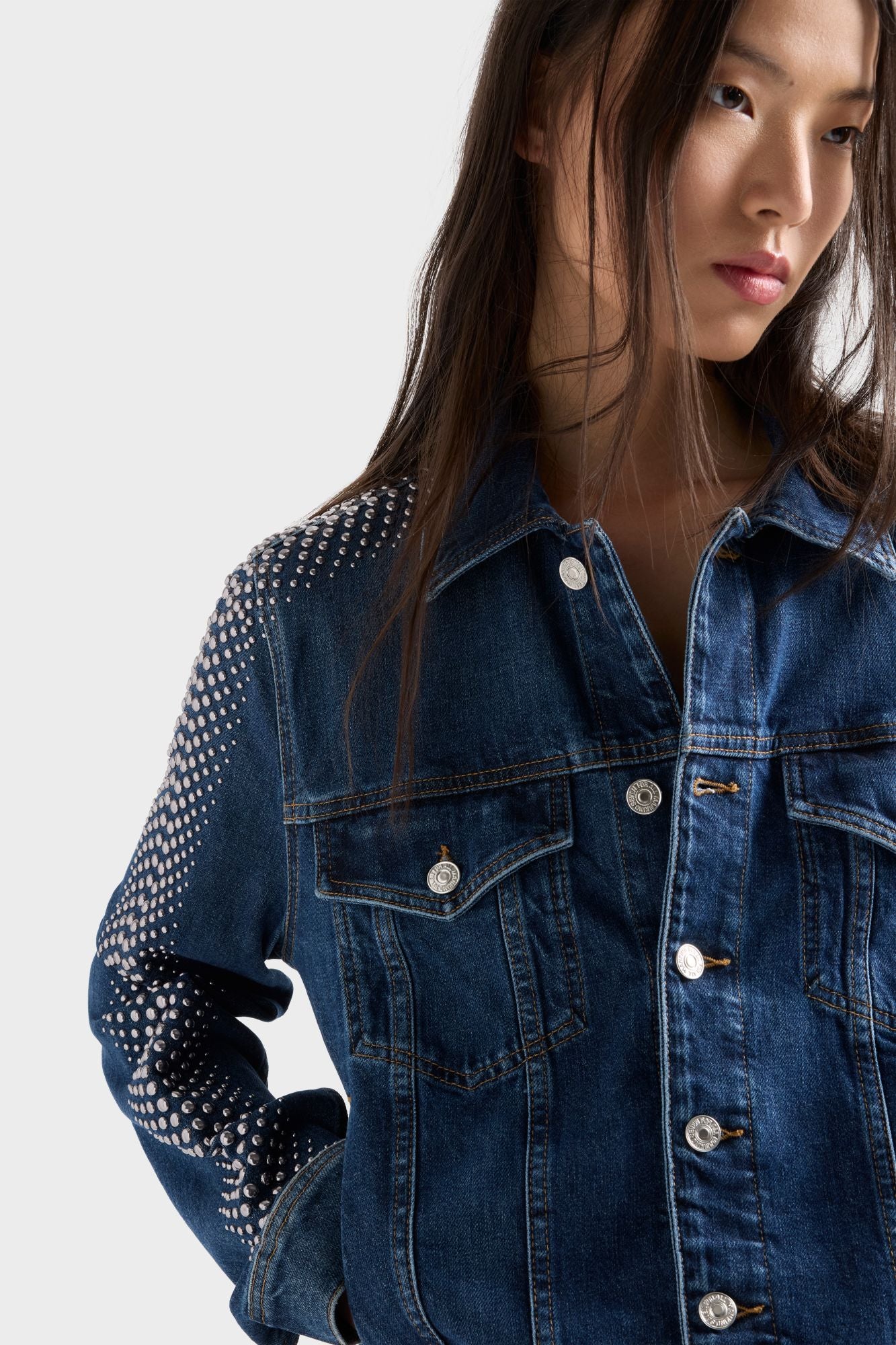 7-for-all-mankind-adi-trucker-jacket-denim-revolt-damen image 6