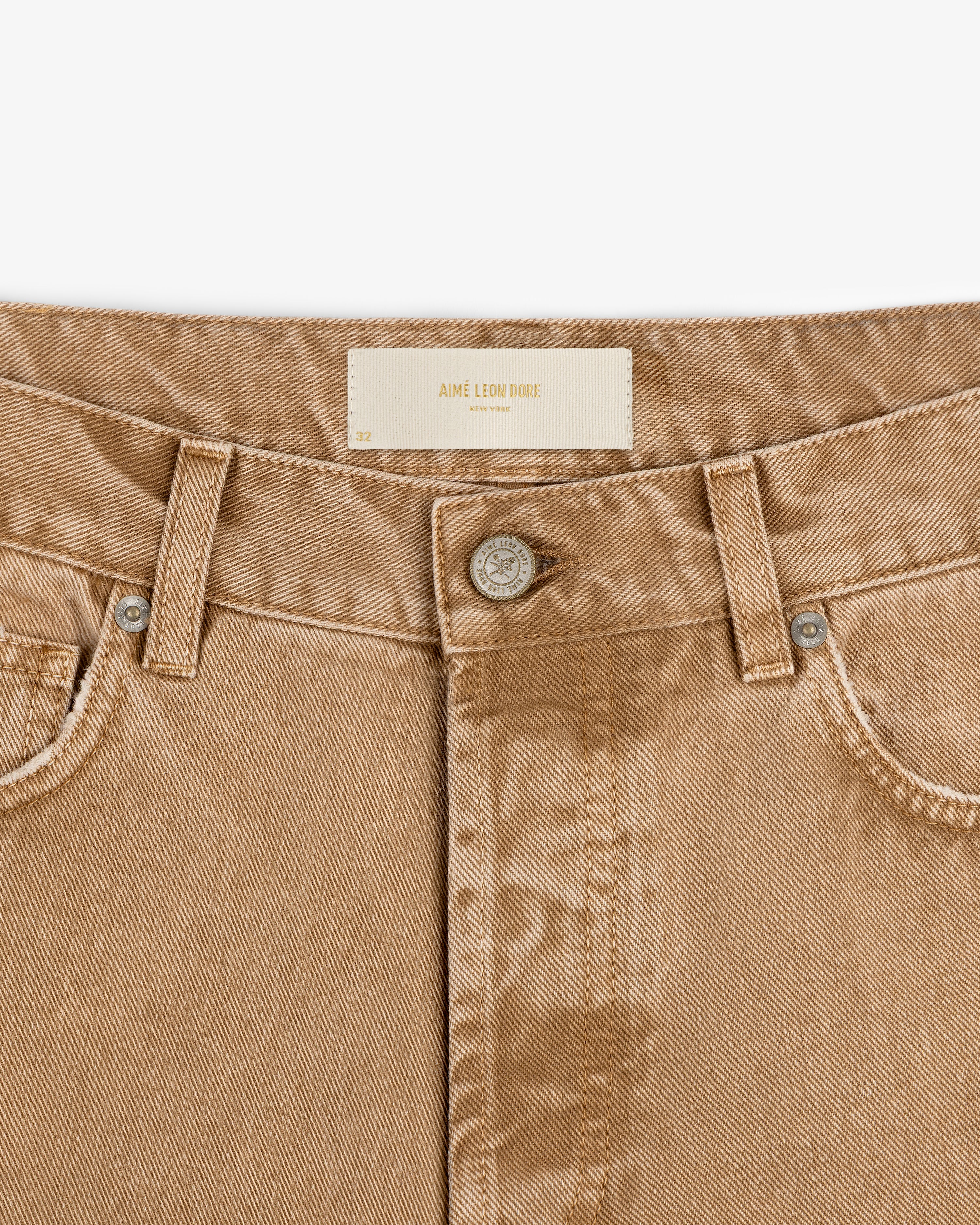 aim-leon-dore-ald-straight-fit-denim-tan-italienischer-denim image 5