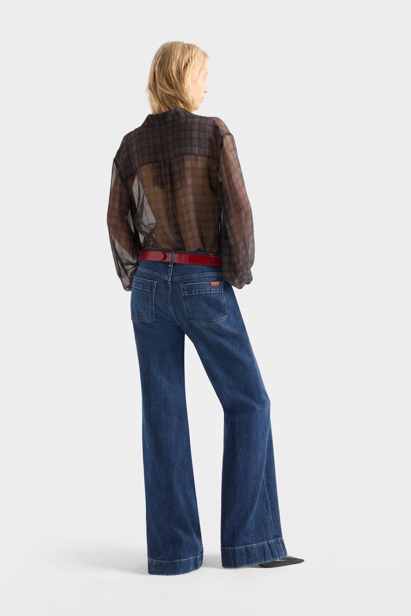 7-for-all-mankind-modern-dojo-jeans-in-denim-radar image 5