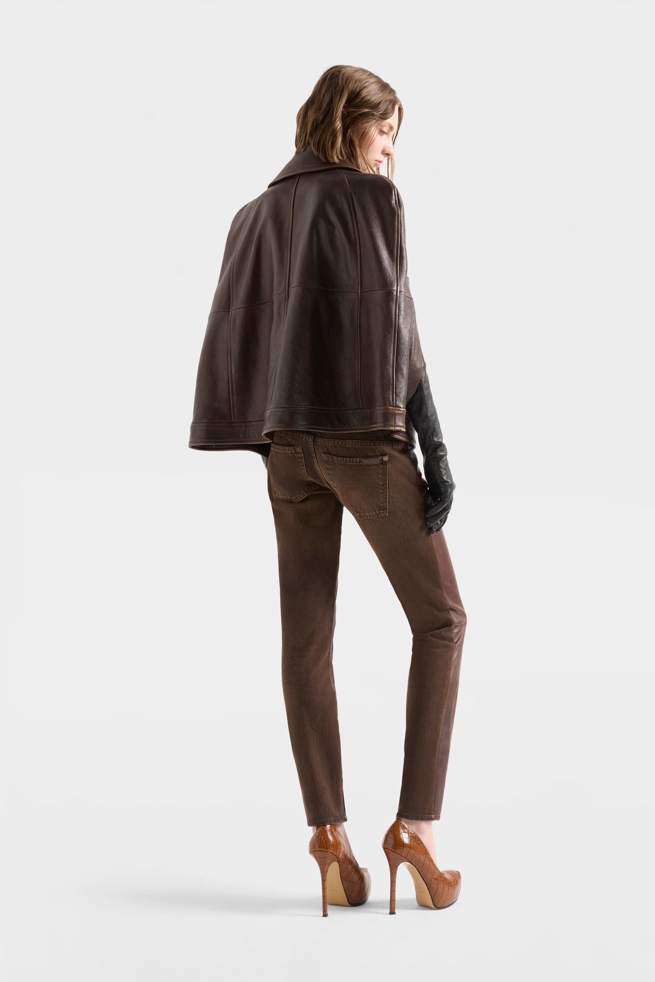 7-for-all-mankind-cape-cape-burnt-chestnut-echtleder image 5