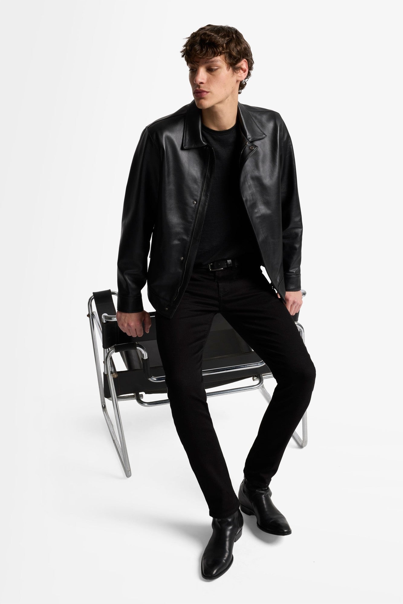 7-for-all-mankind-slimmy-tapered-luxe-performance-rinse-black-jeans-herren image 7