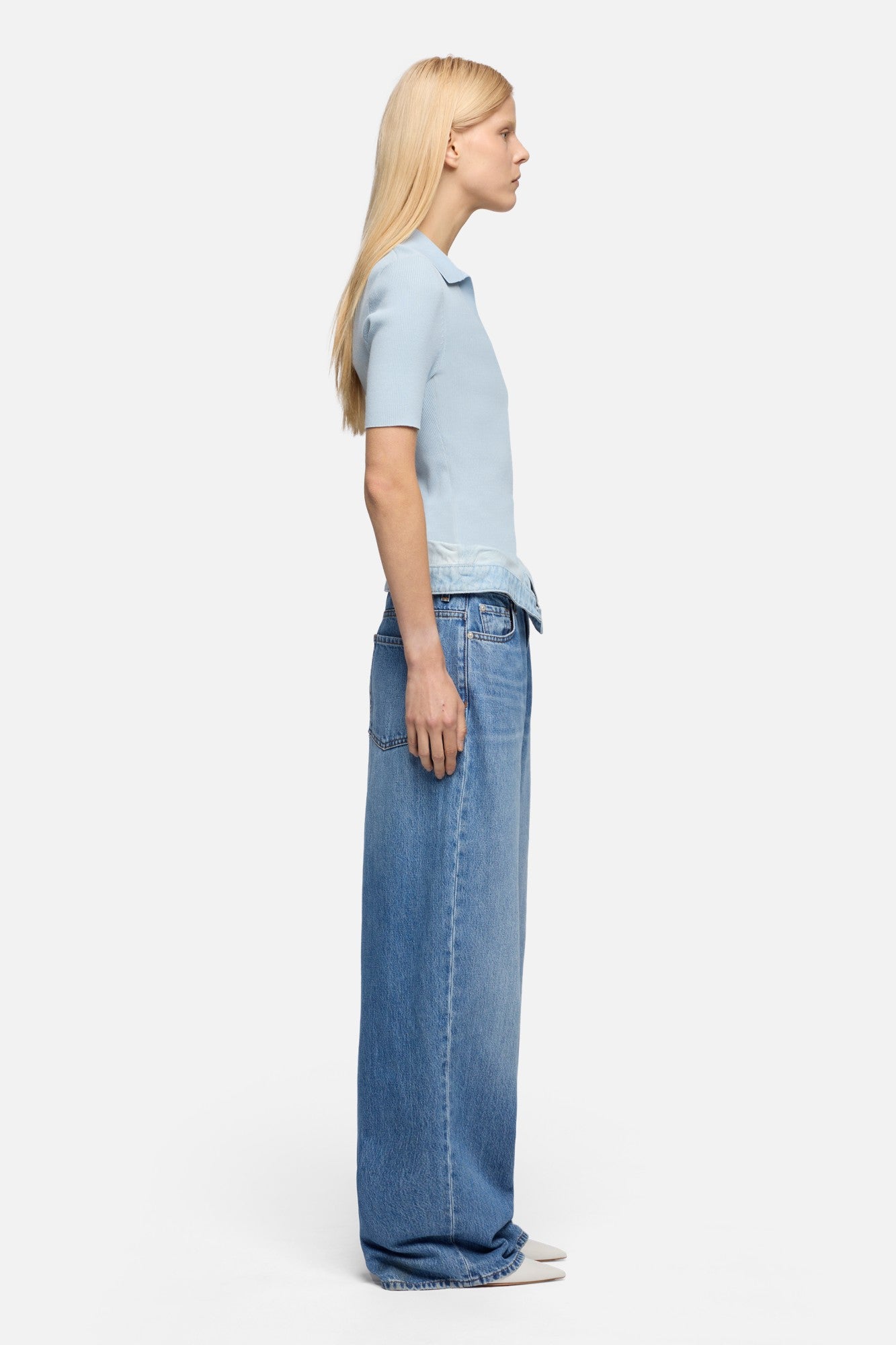 7-for-all-mankind-slouchy-wide-leg-jeans-in-light-shadow image 6