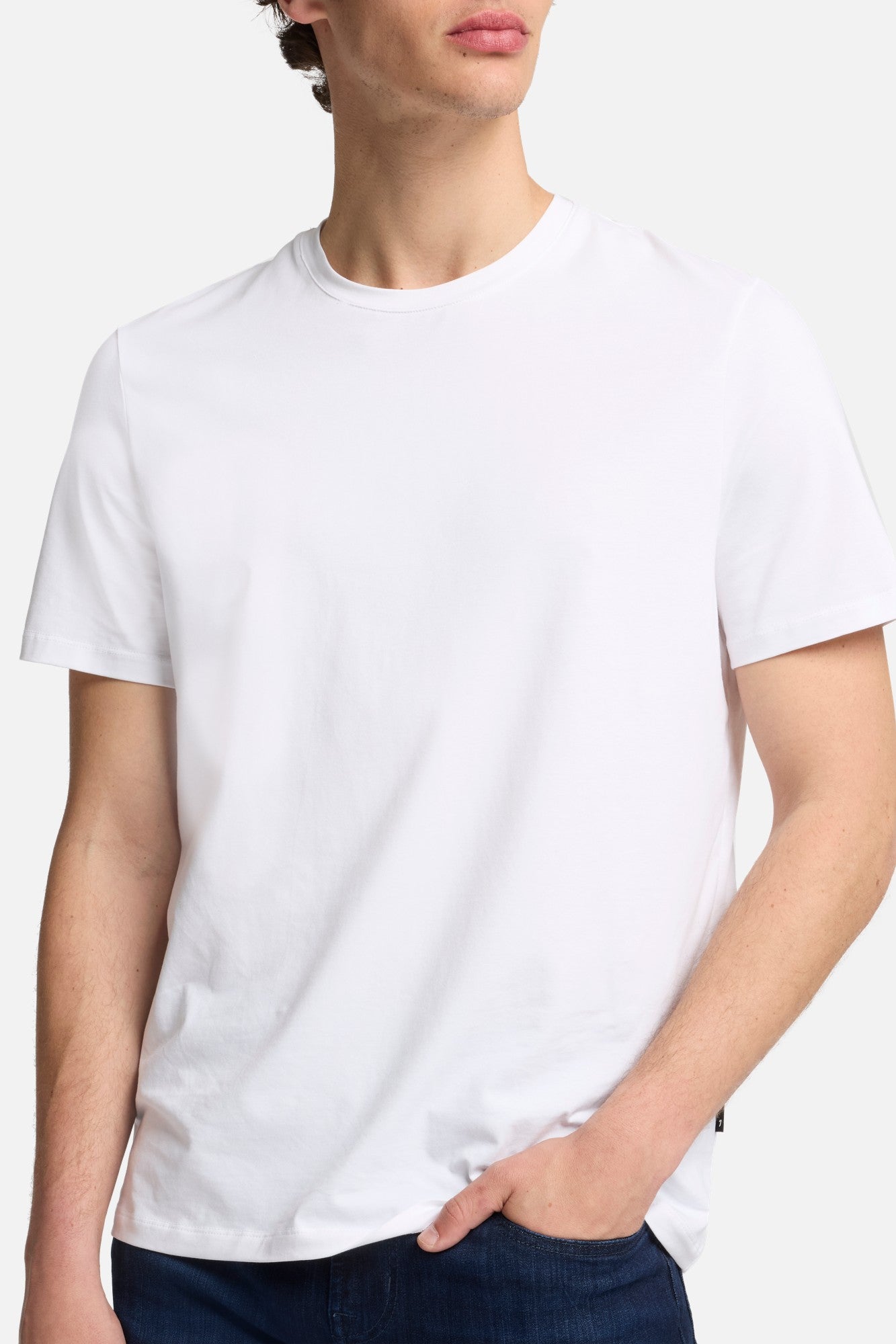 7-for-all-mankind-luxe-performance-t-shirt-white-herren image 4
