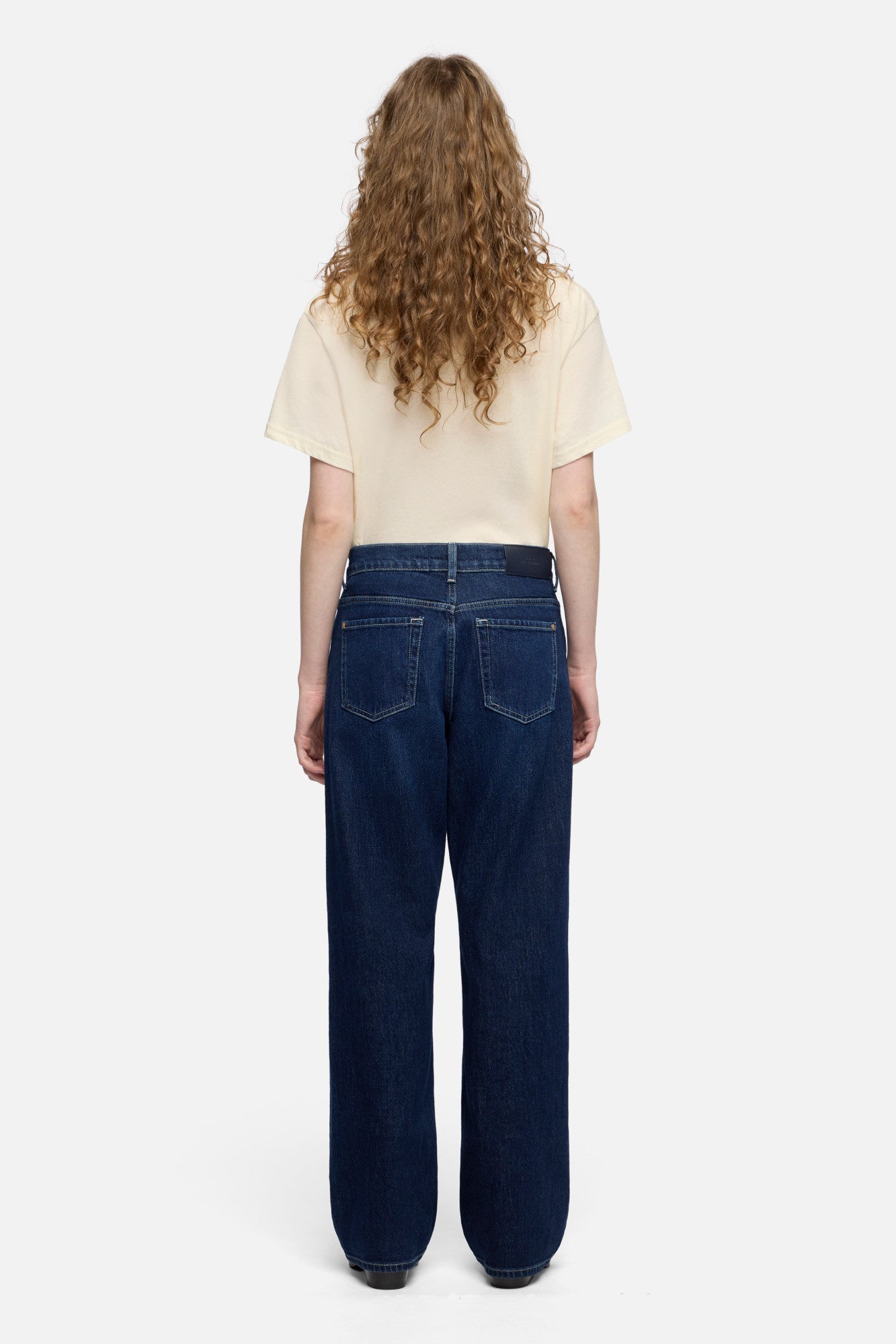 7-for-all-mankind-tailorless-tess-trouser-jeans-in-oceandrift image 5