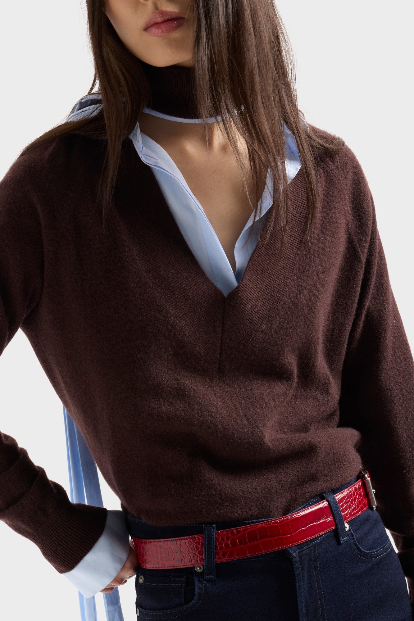 7-for-all-mankind-large-rib-v-neck-pullover-cashmere-coffee-bean image 6