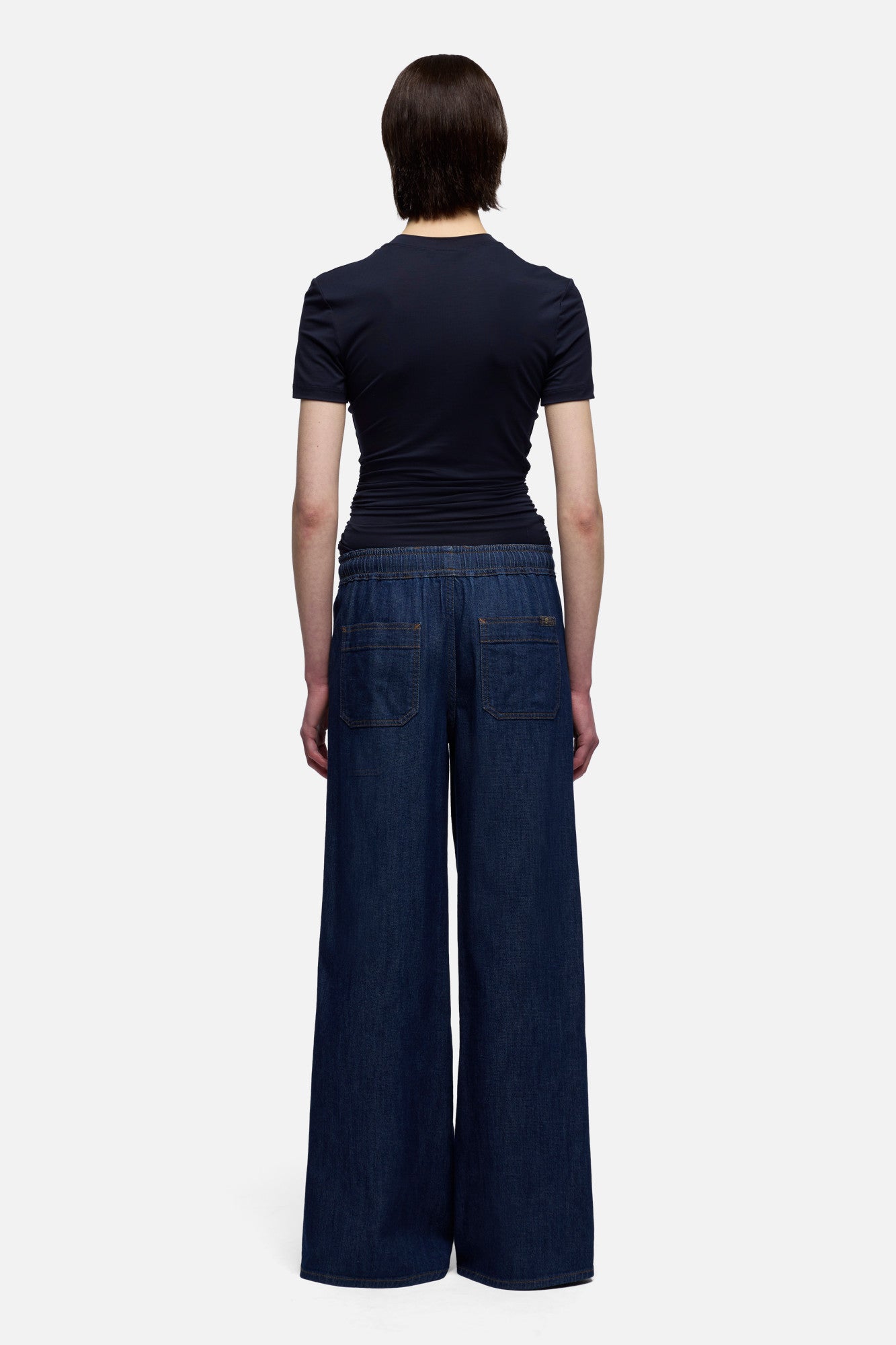 7-for-all-mankind-utility-pull-on-wide-leg-hose-high-rise-in-weightless-halona image 5