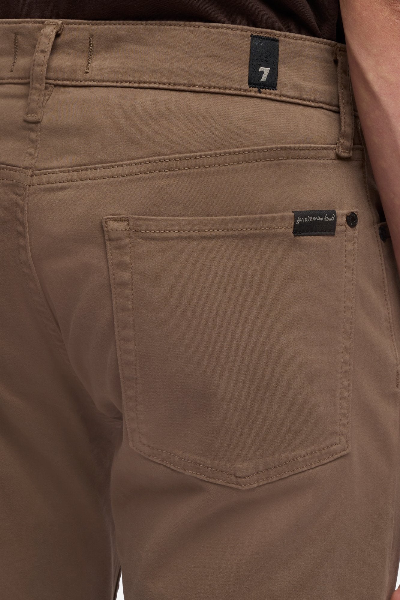 7-for-all-mankind-slimmy-hose-luxe-performance-sateen-herren-braun image 4