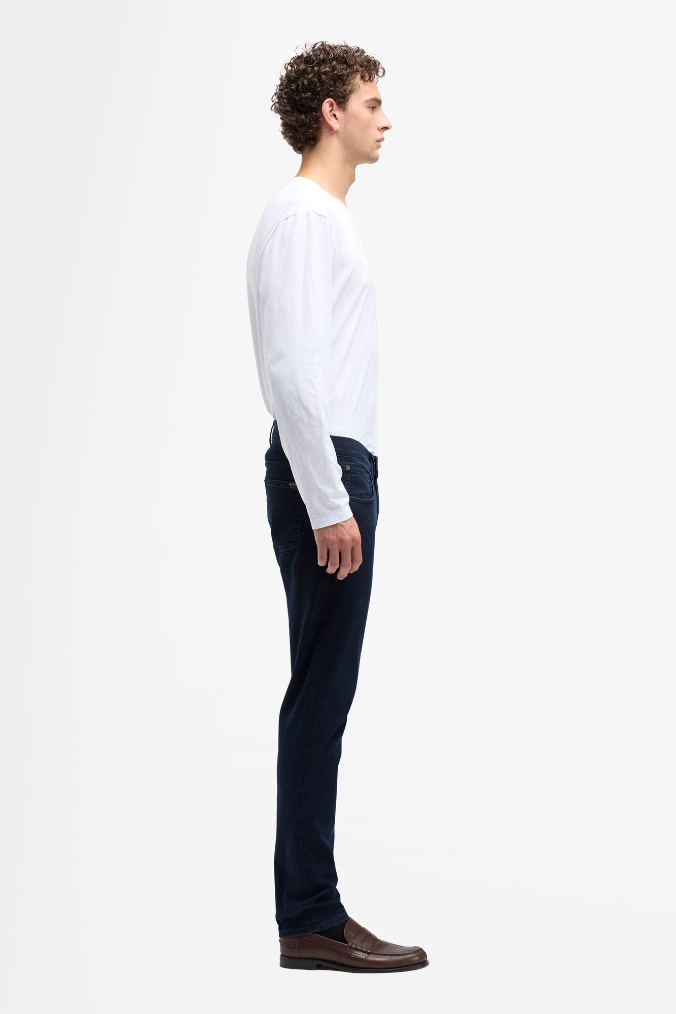 7-for-all-mankind-slimmy-tapered-luxe-performance-blue-black-herren-jeans image 6