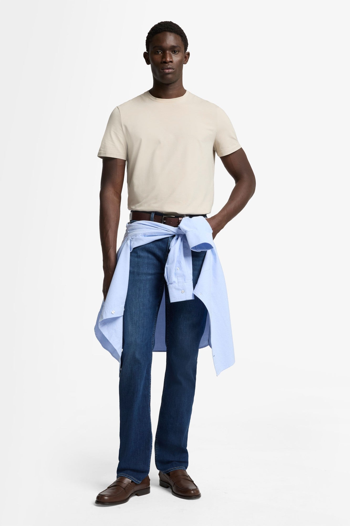 7-for-all-mankind-the-straight-luxe-performance-grapevine image 2