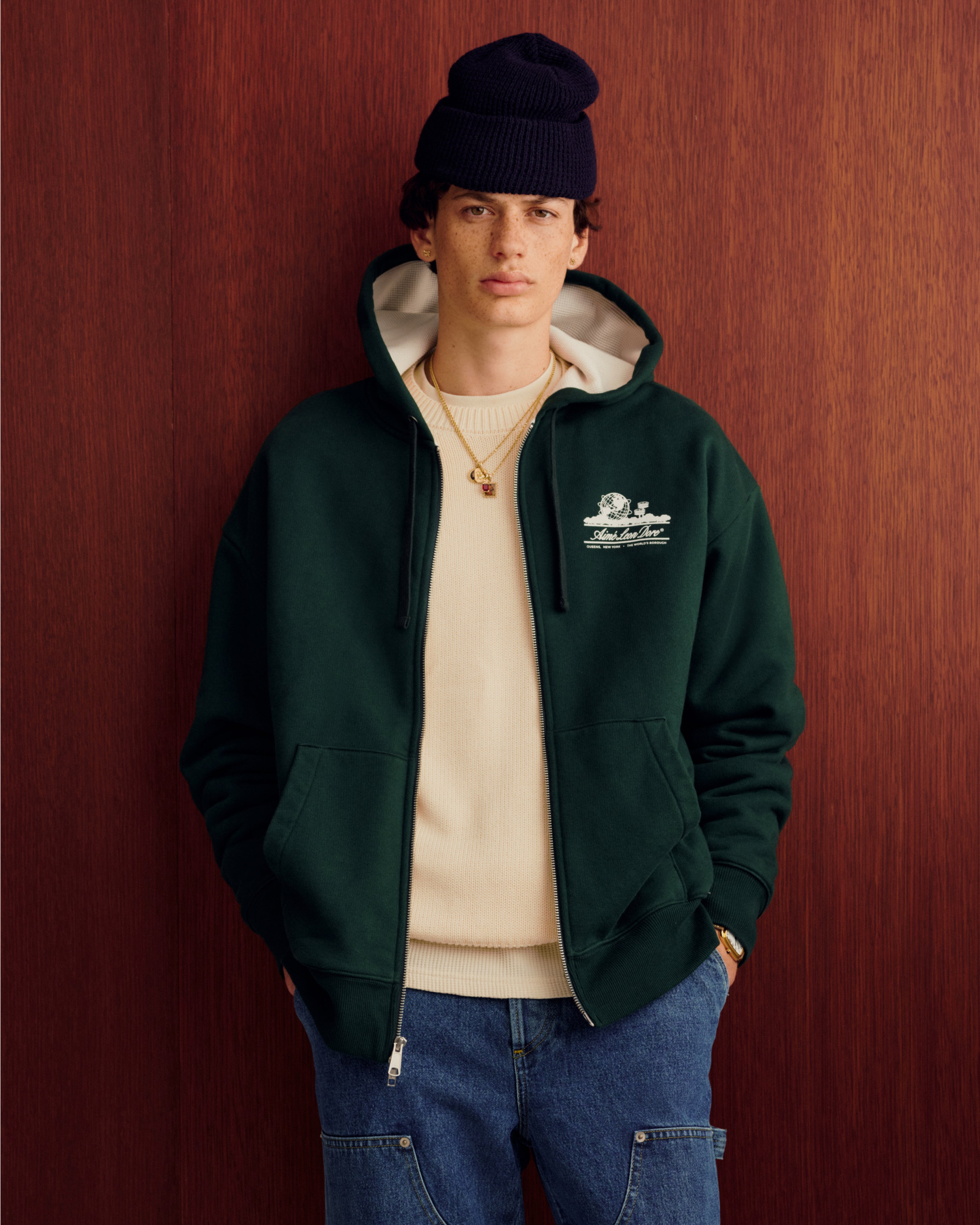 aim-leon-dore-crest-raglan-sweater-creme-strickpullover-baumwolle image 3