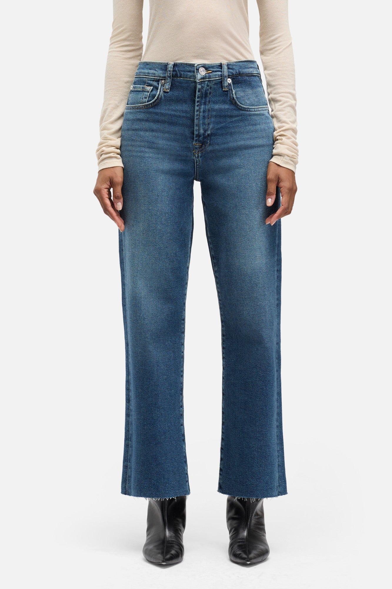 7-for-all-mankind-luxe-vintage-cropped-alexa-jeans-bay image 3
