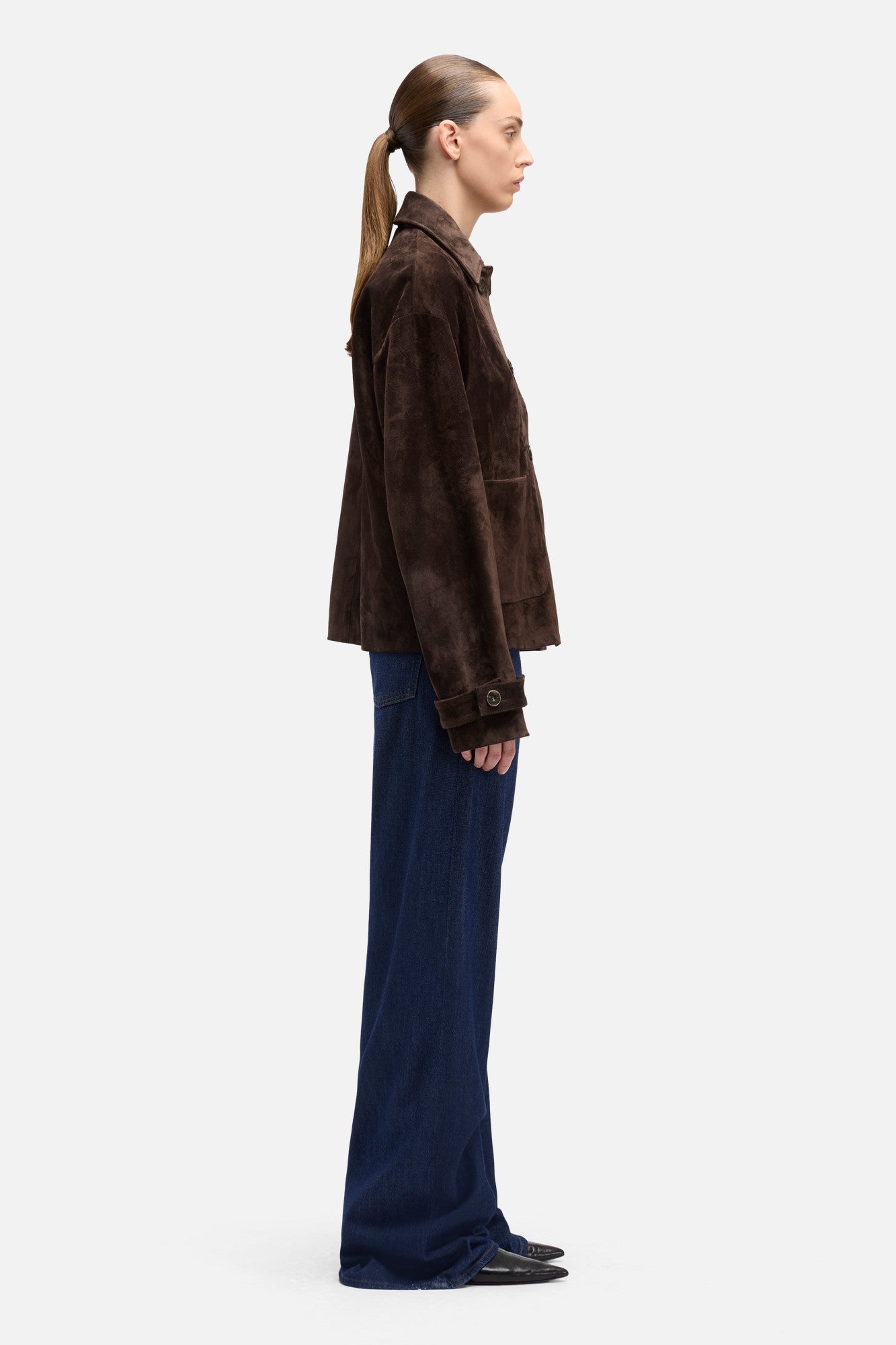 7-for-all-mankind-suede-cropped-chore-jacket-coffee-bean image 6