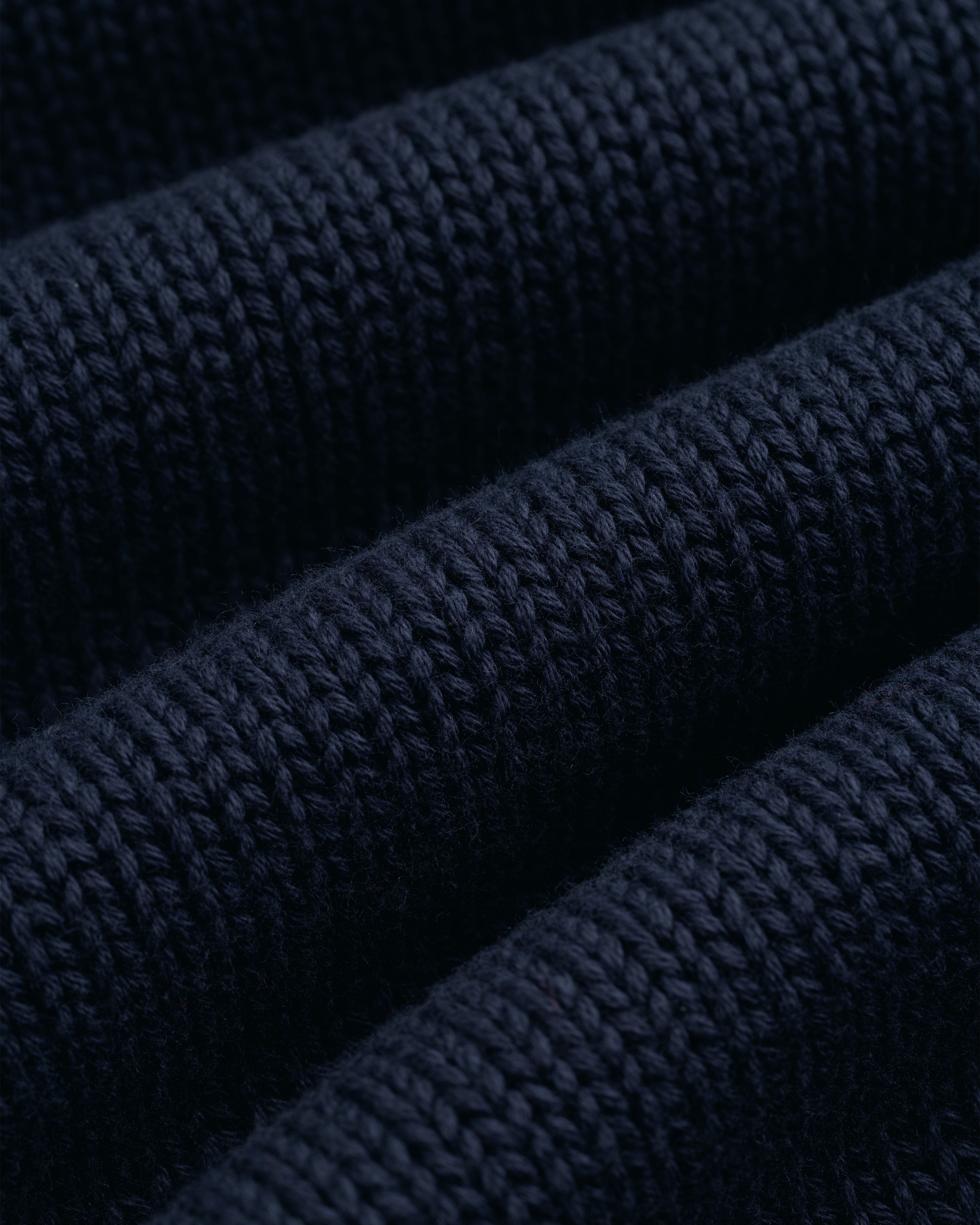 aim-leon-dore-crest-raglan-sweater-navy-baumwollpullover image 6